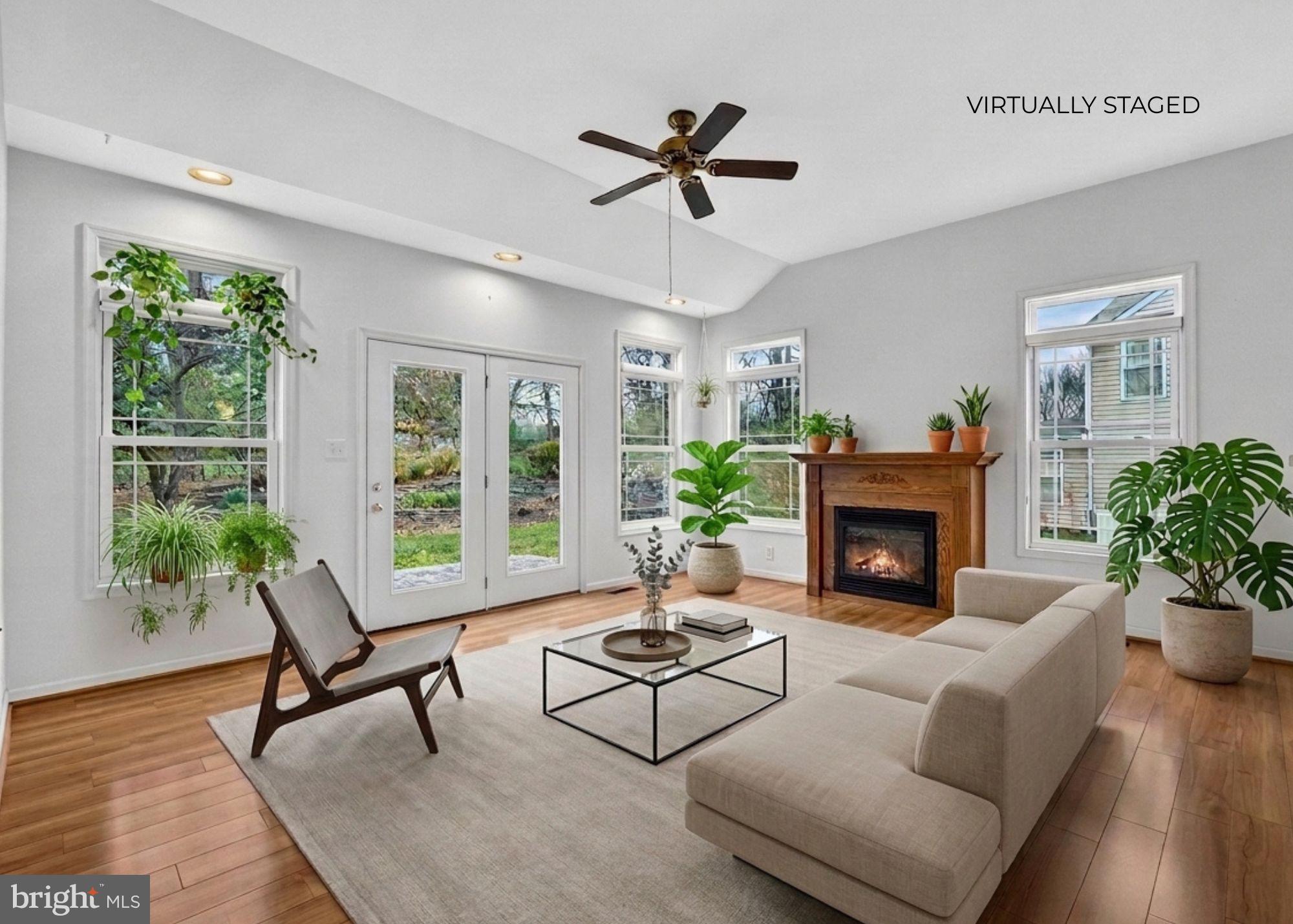 LOCUST HILL - Residential