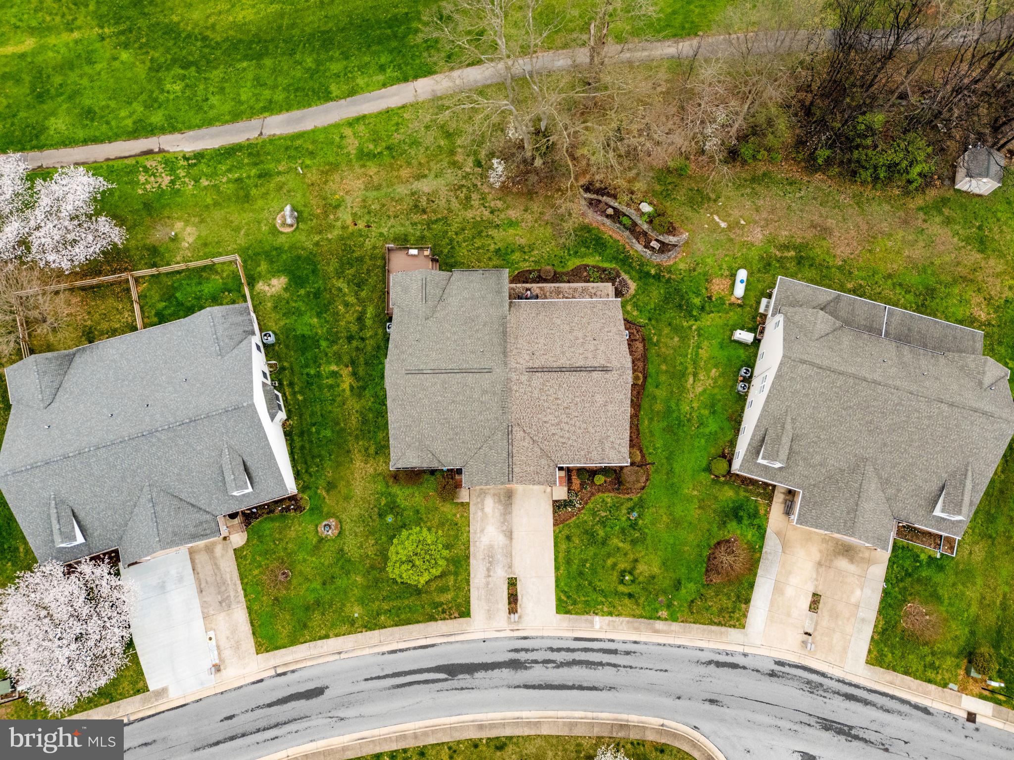 LOCUST HILL - Residential