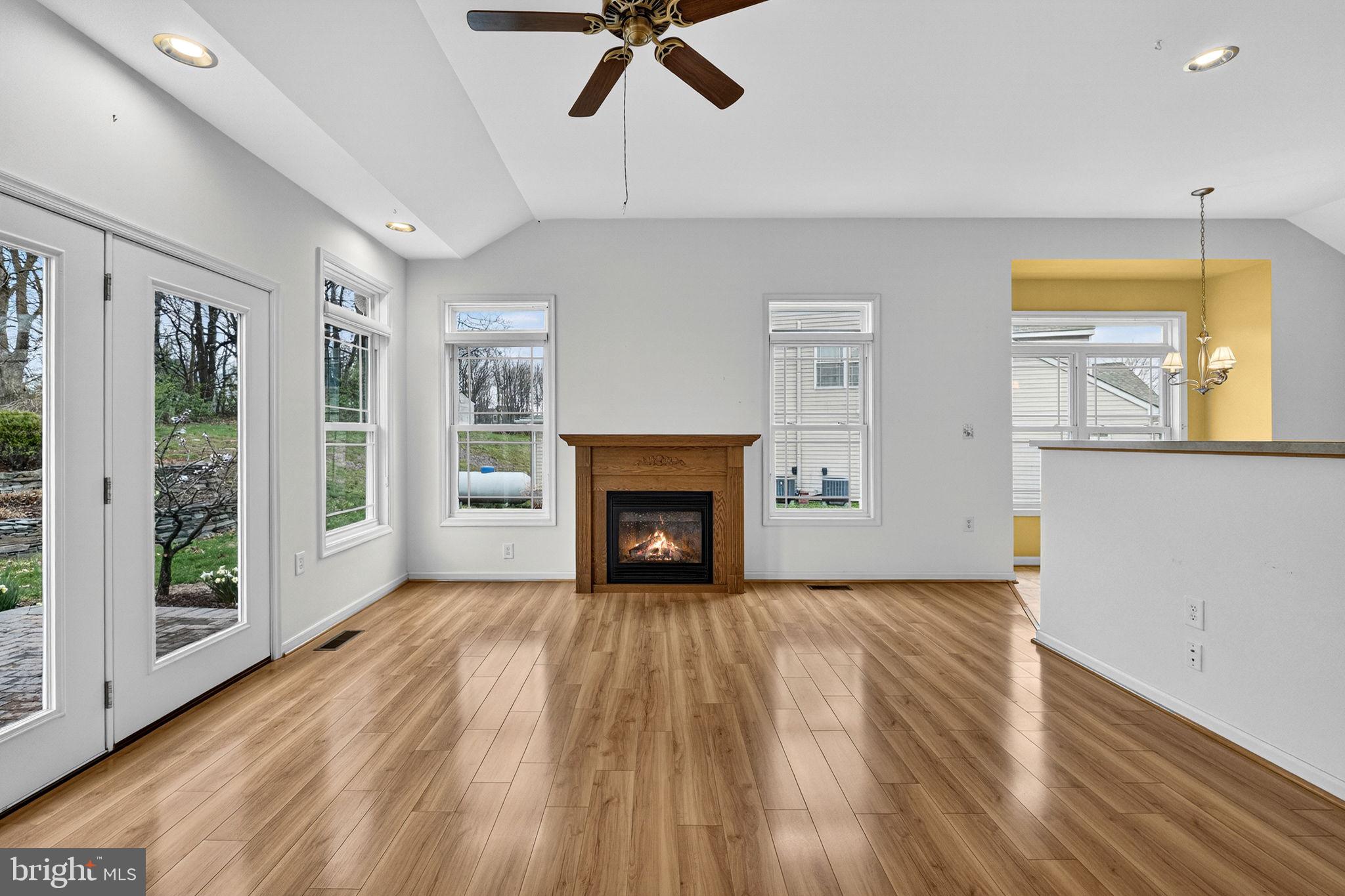 LOCUST HILL - Residential