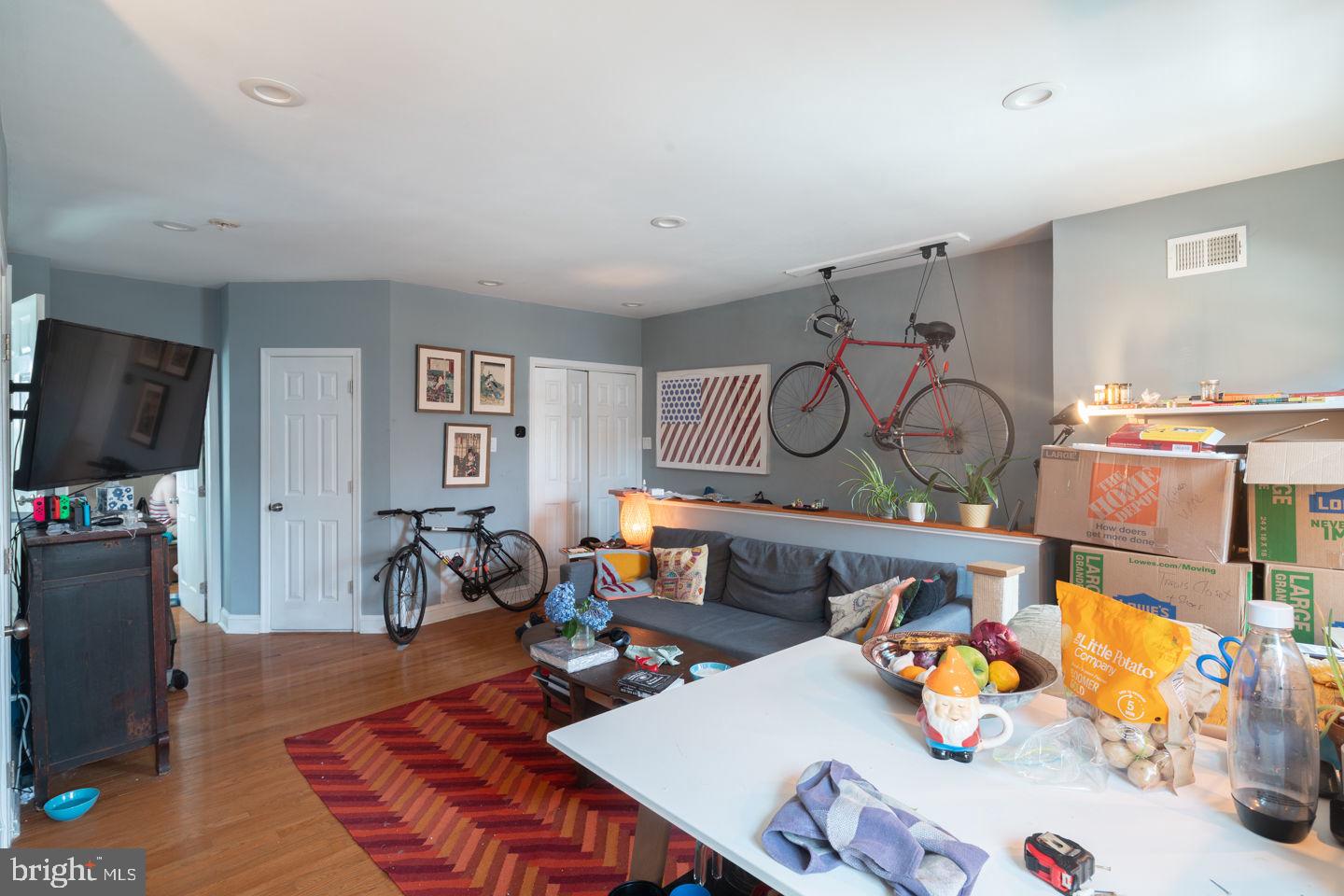 KENSINGTON - Residential Lease