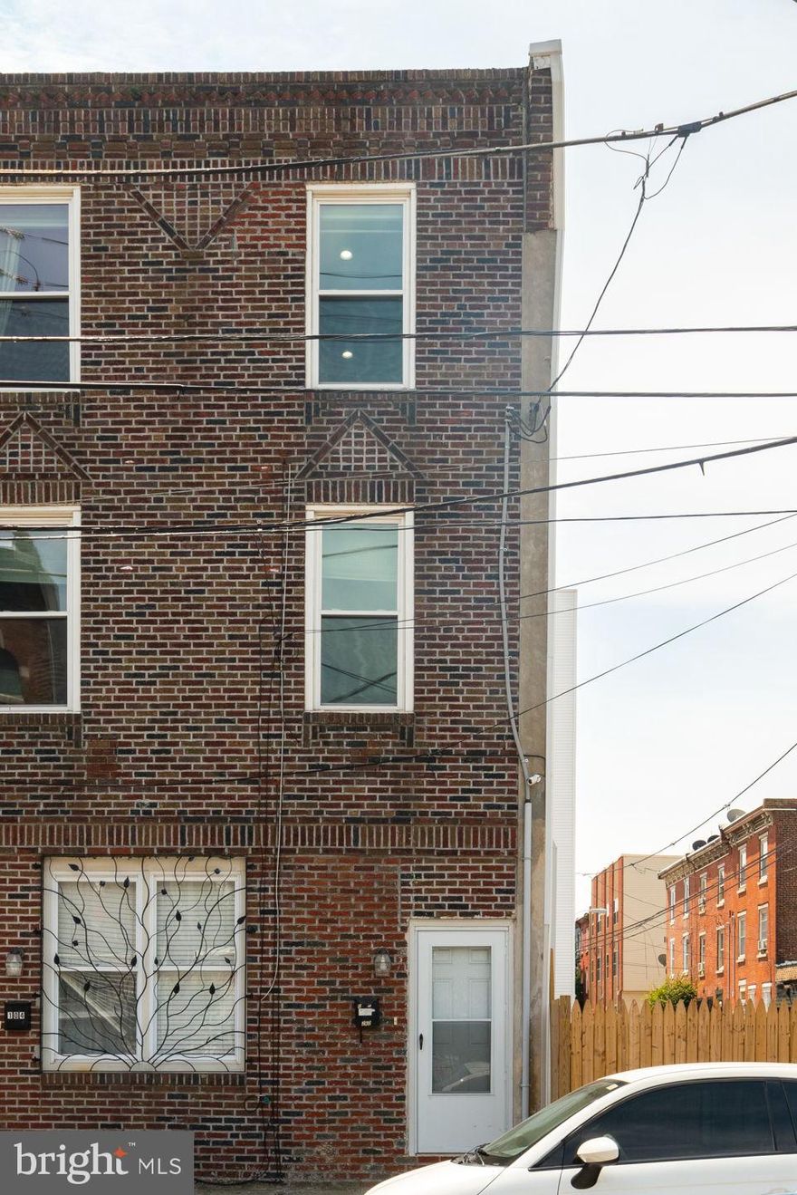 one month free with a 13-month lease! Bi-level 2 bed two bath unit with laundry in walking distance to all Fishtown has to offer!