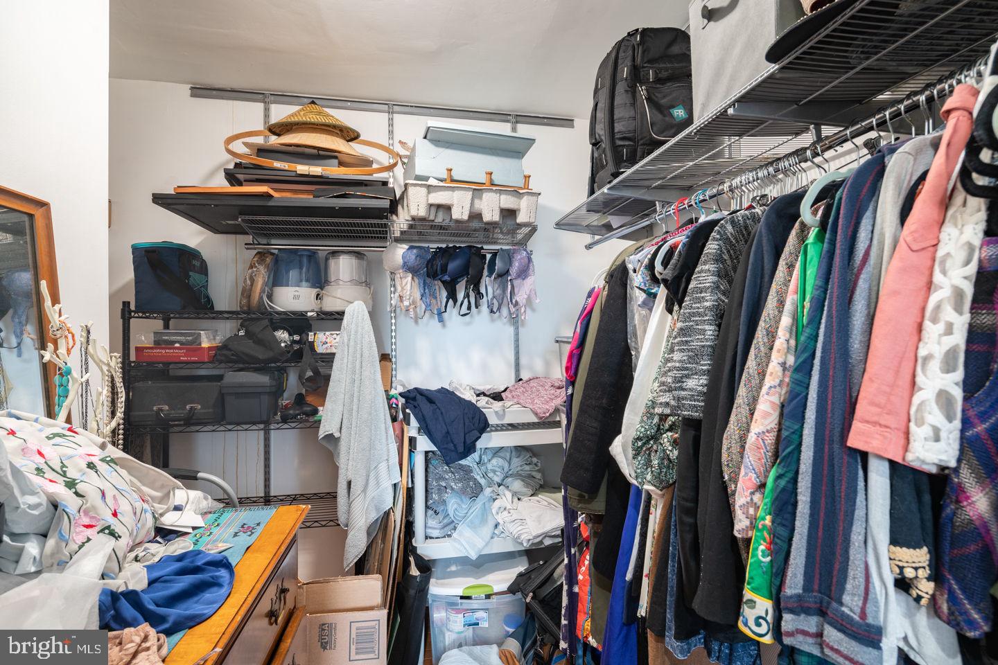 KENSINGTON - Residential Lease