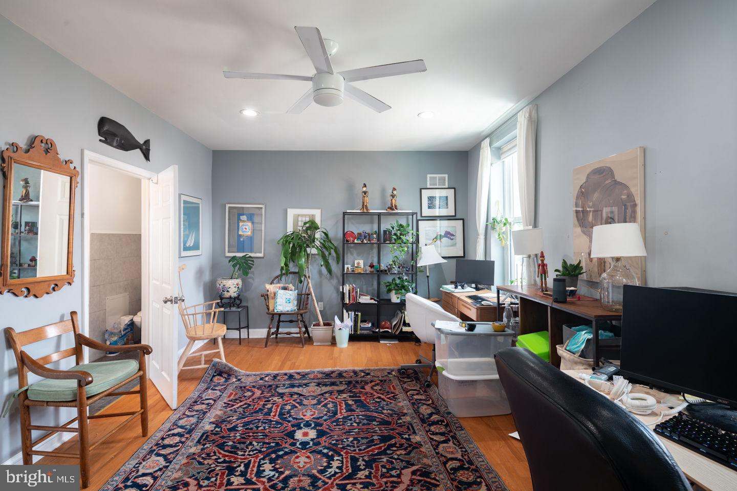 KENSINGTON - Residential Lease