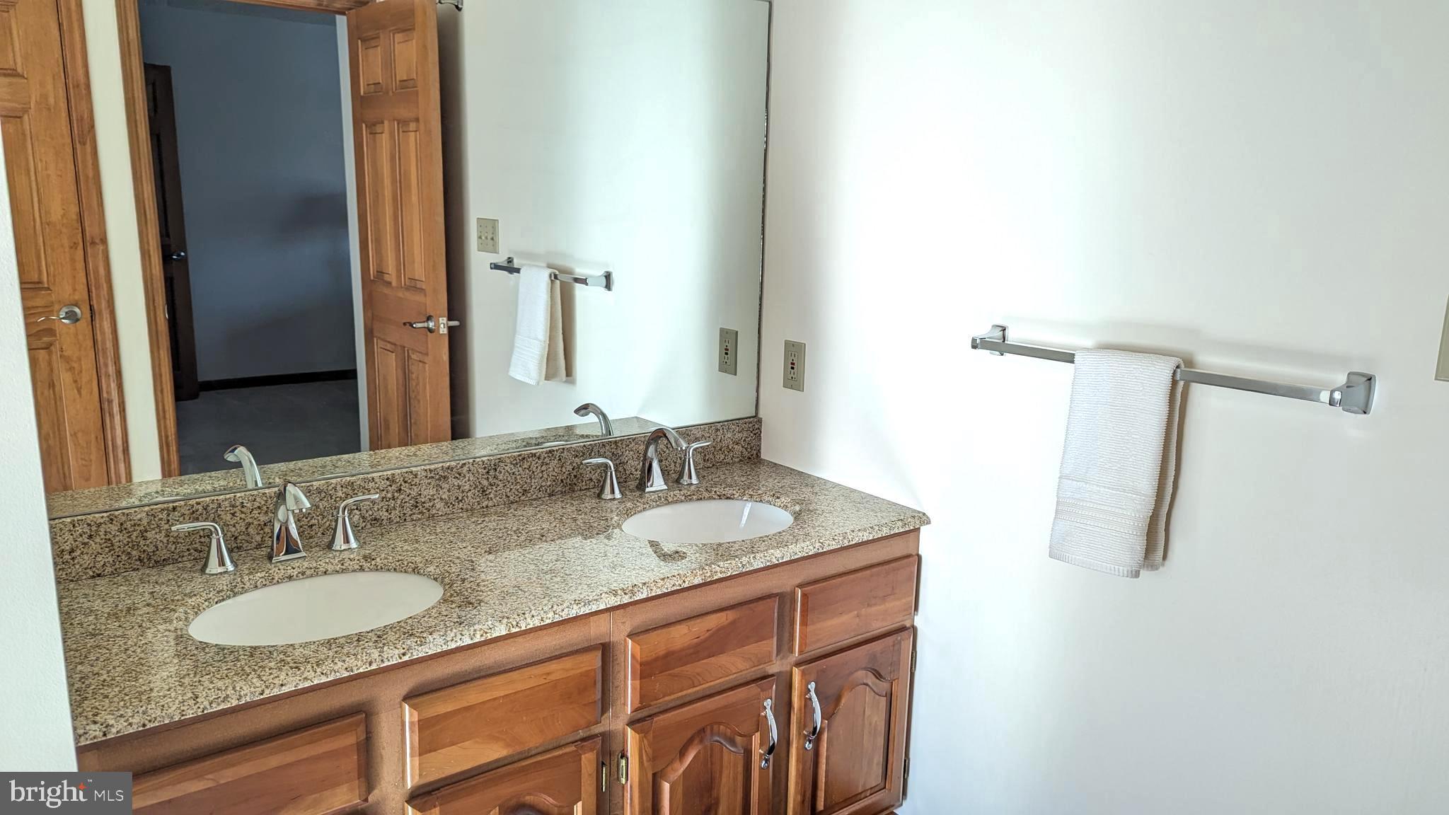 GREY STONE - Residential