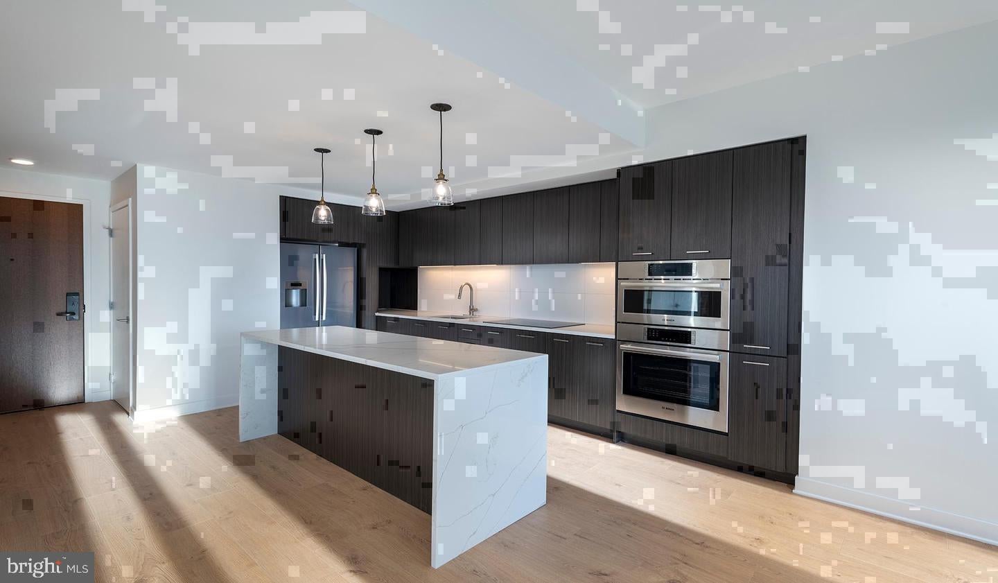 4710 ELM STREET E-2207