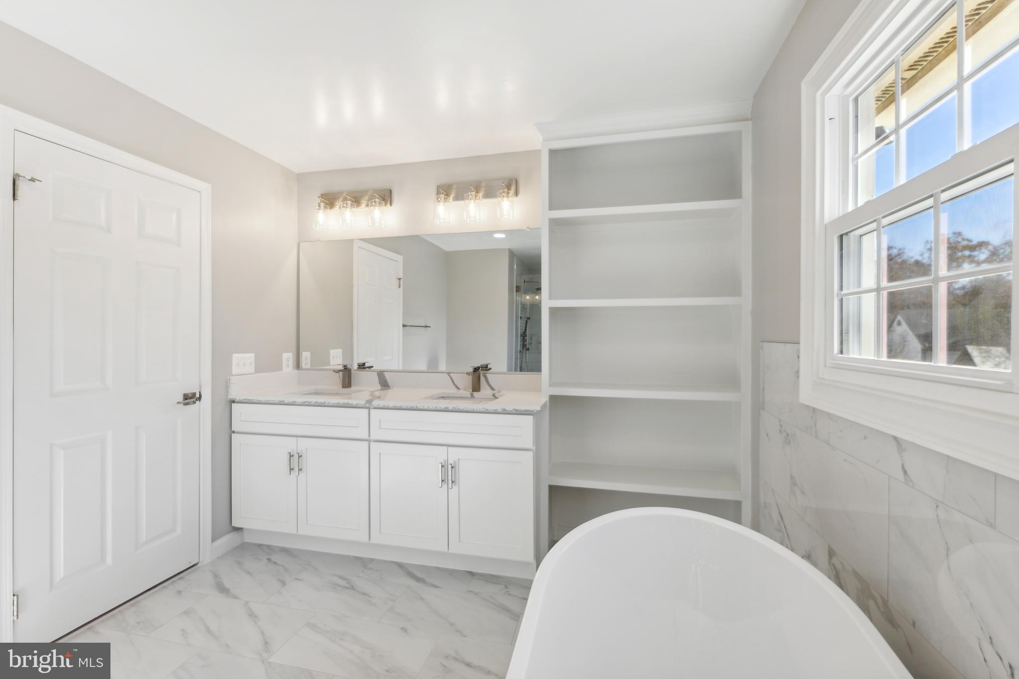 LITTLE ROCKY RUN - Residential