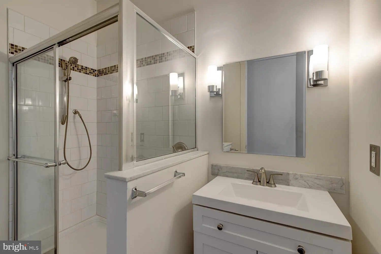 Philadelphia, Pennsylvania 19147, United States, 10 Bedrooms Bedrooms, ,Residential,Active,51197