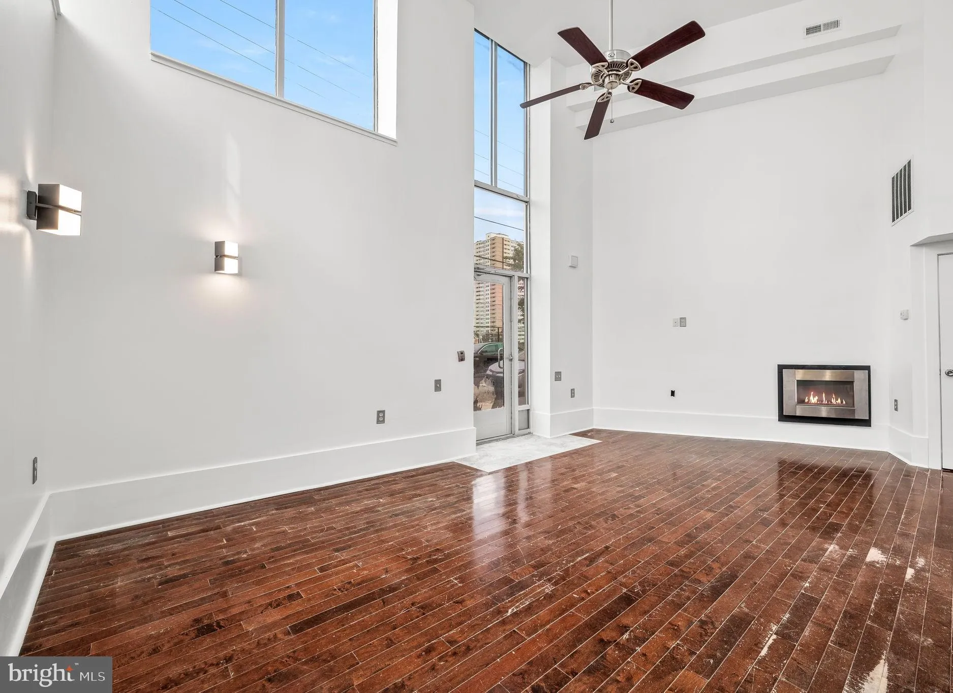 Philadelphia, Pennsylvania 19147, United States, 10 Bedrooms Bedrooms, ,Residential,Active,51197
