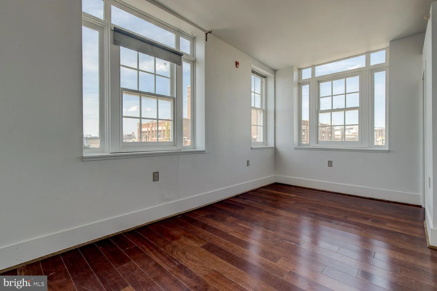 Philadelphia, Pennsylvania 19147, United States, 10 Bedrooms Bedrooms, ,Residential,Active,51197