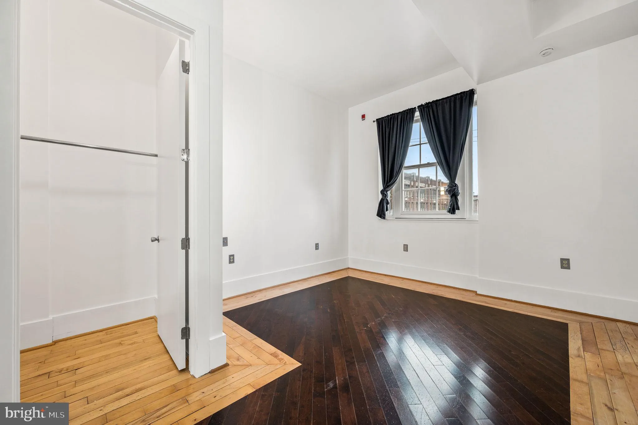 Philadelphia, Pennsylvania 19147, United States, 10 Bedrooms Bedrooms, ,Residential,Active,51197