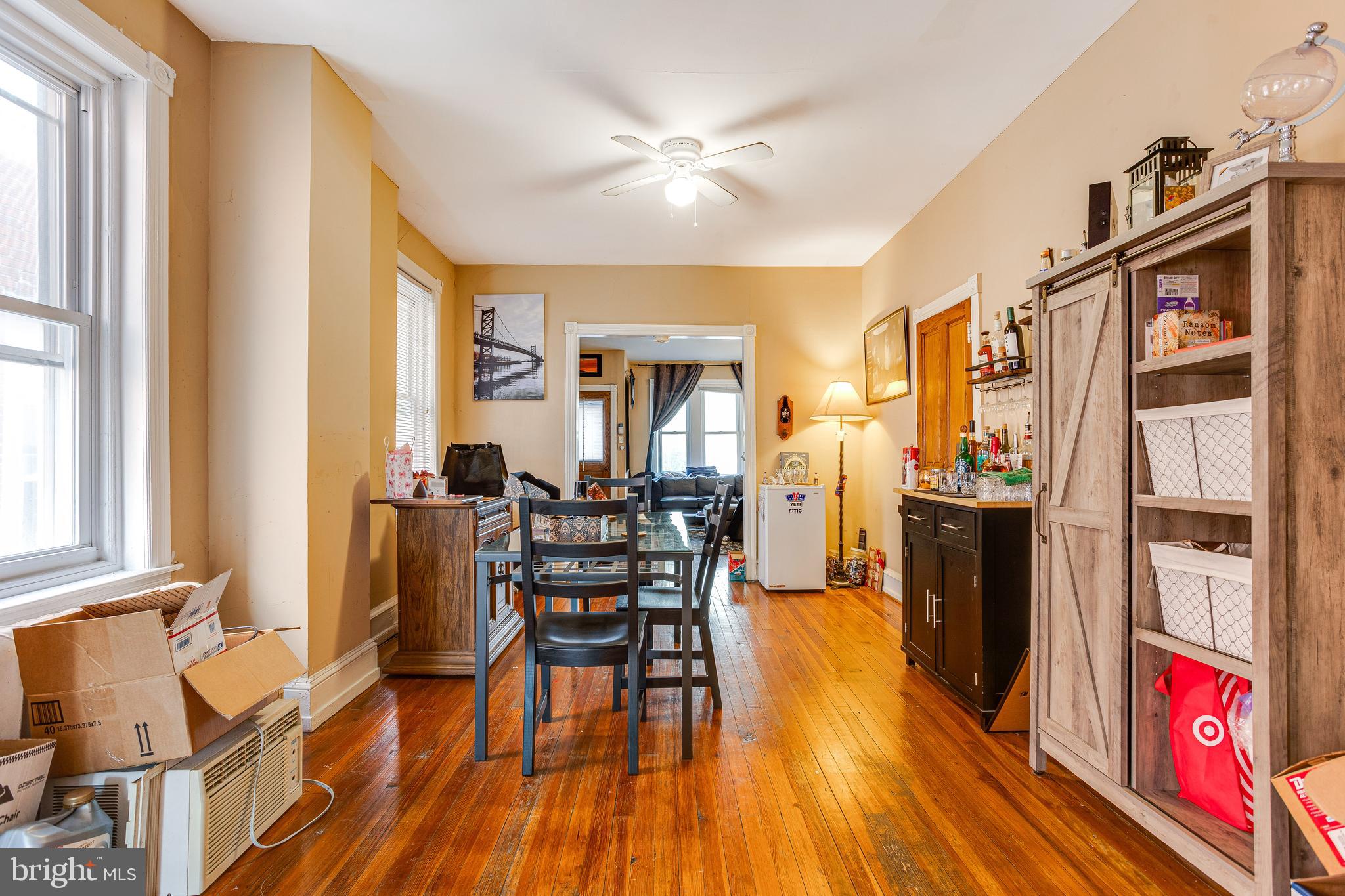 ROXBOROUGH - Residential