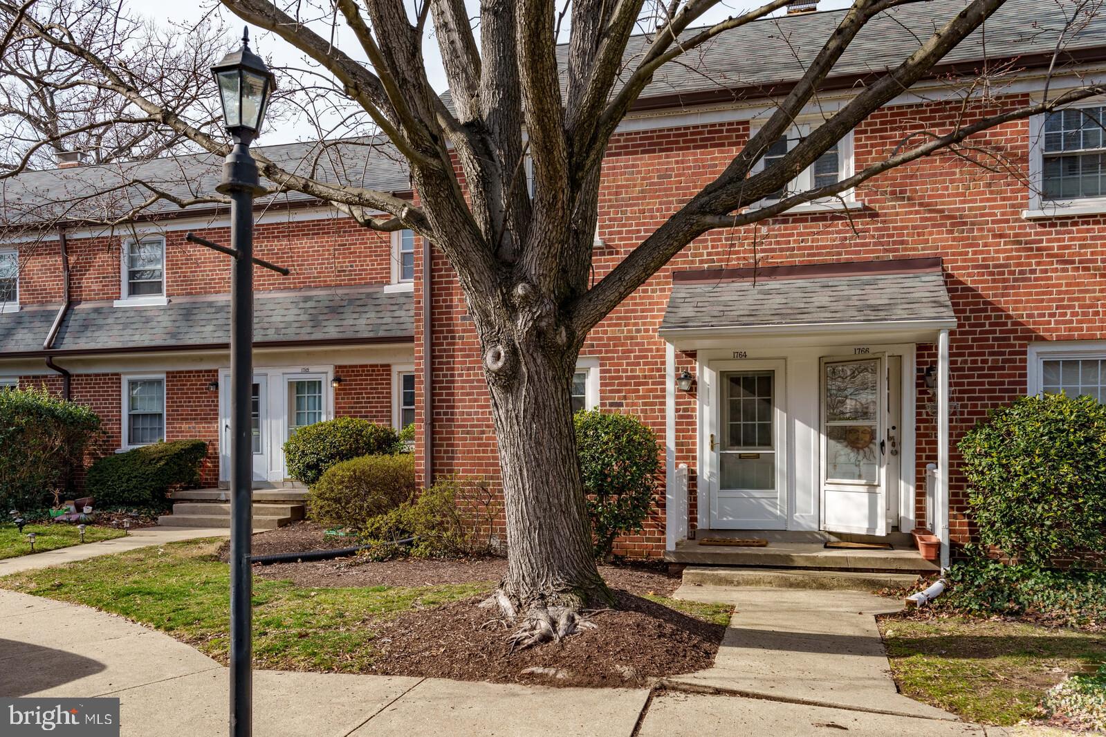 CHEVY CHASE CREST - Residential