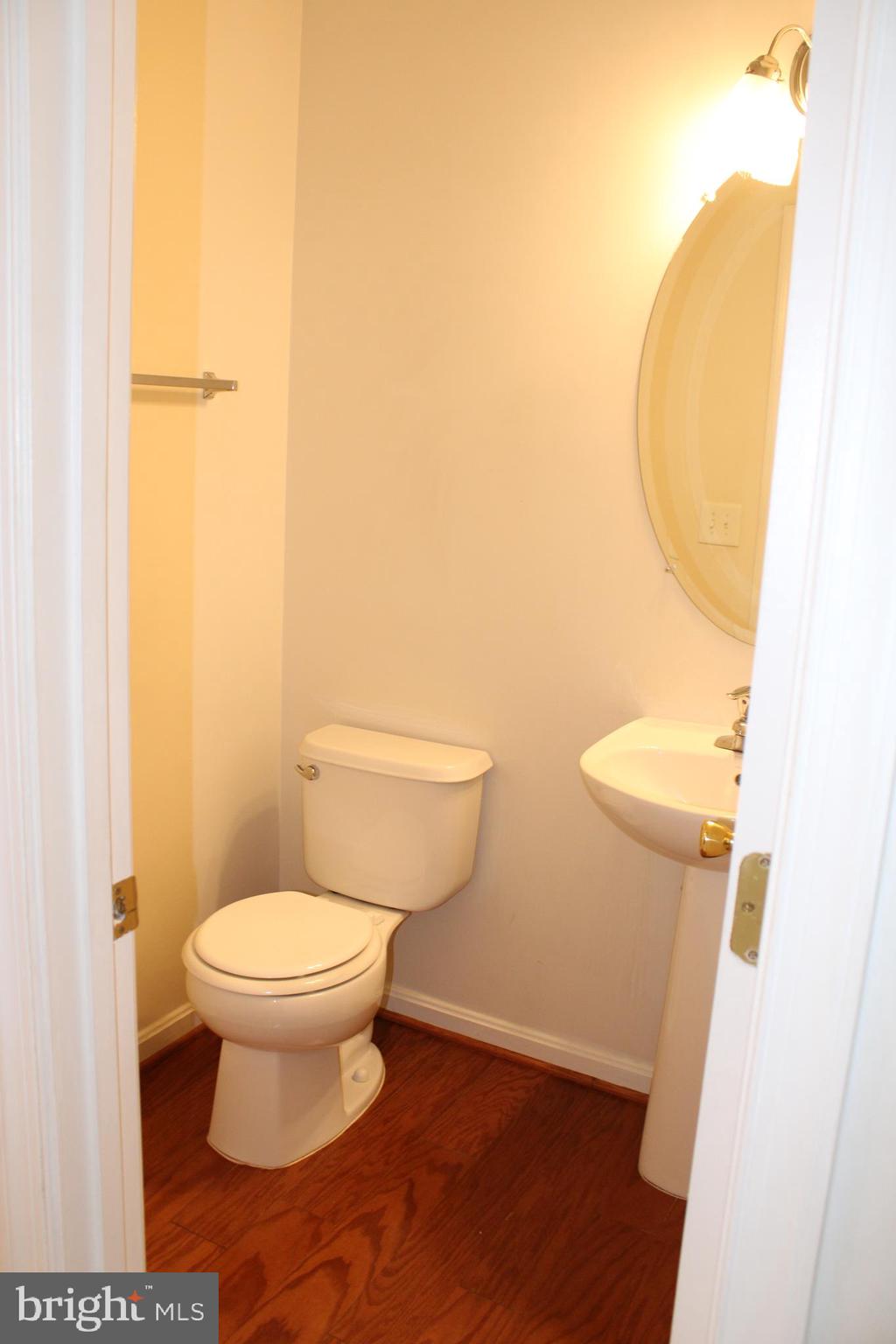 TAMARLANE - Residential Lease