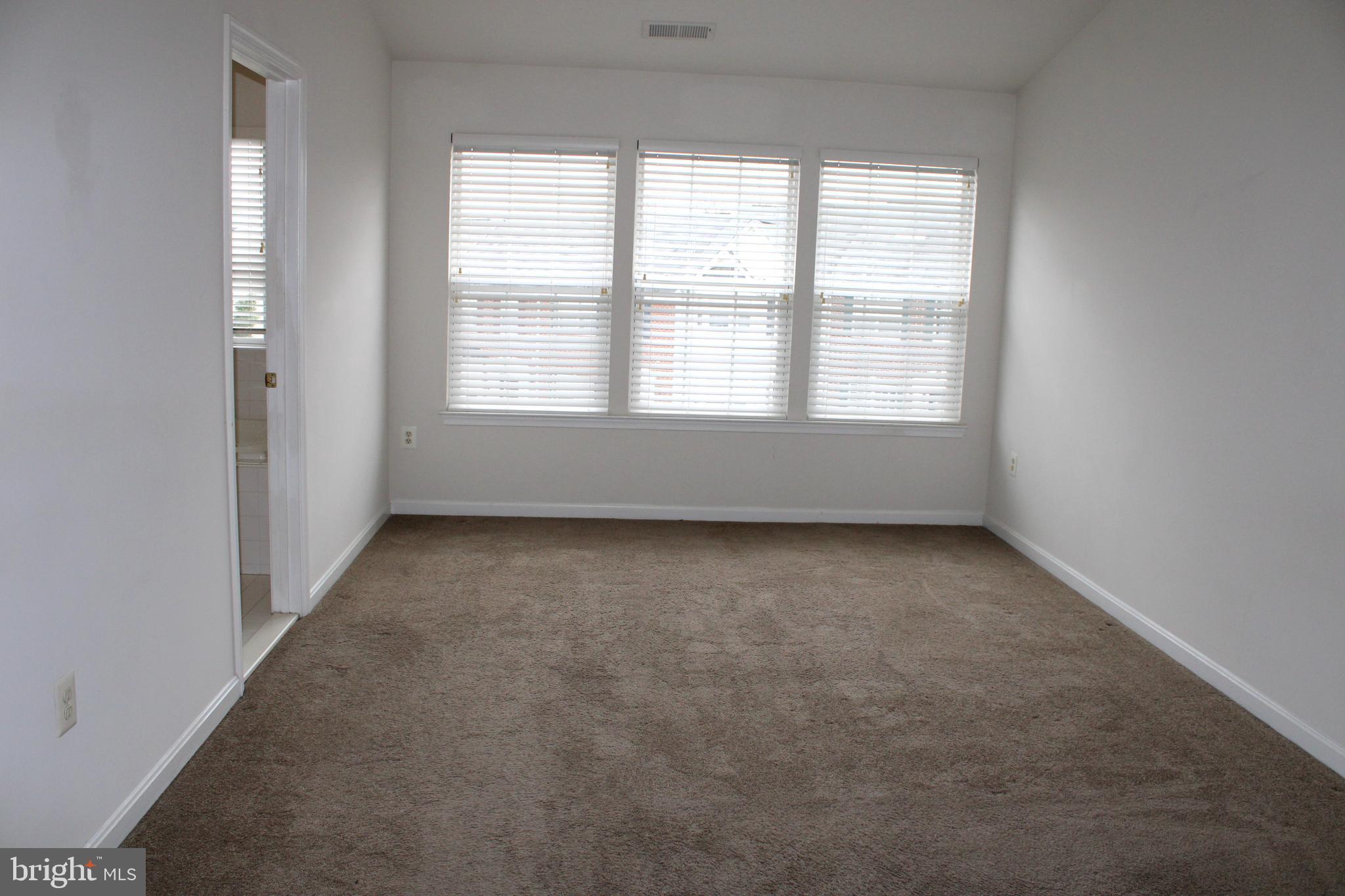 TAMARLANE - Residential Lease