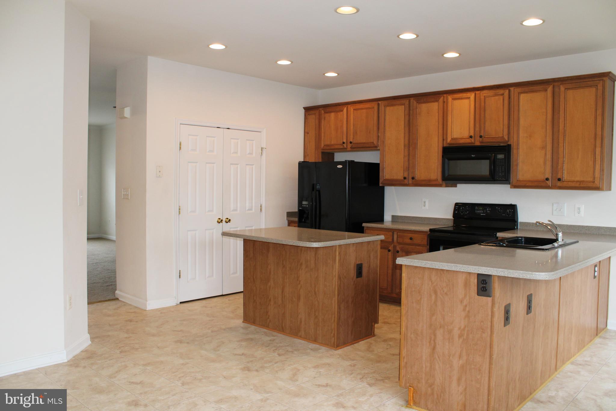 TAMARLANE - Residential Lease