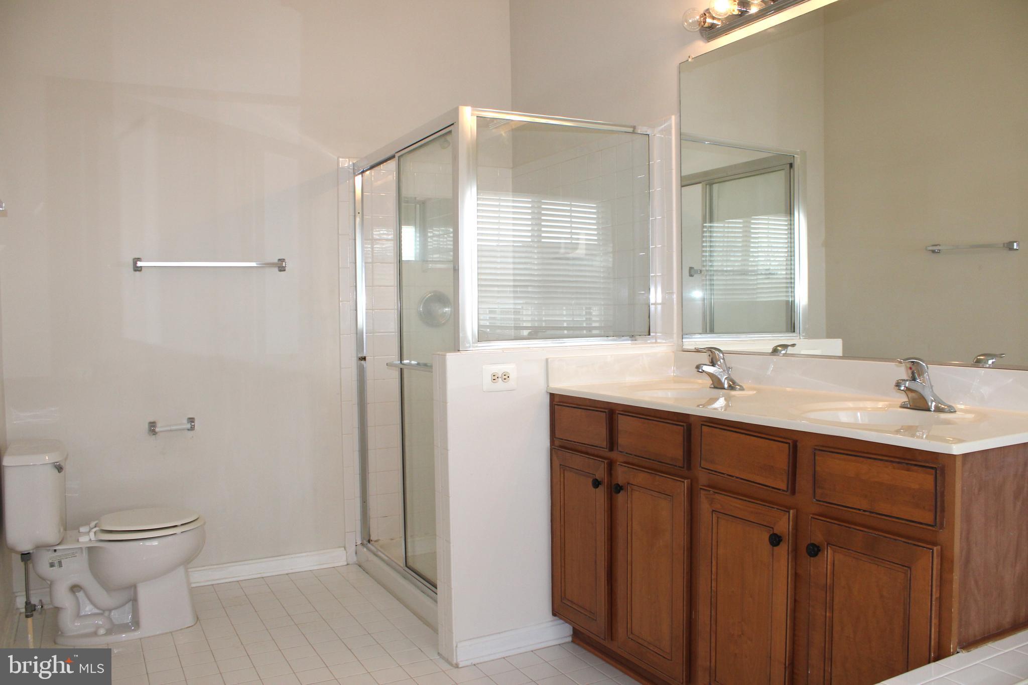 TAMARLANE - Residential Lease