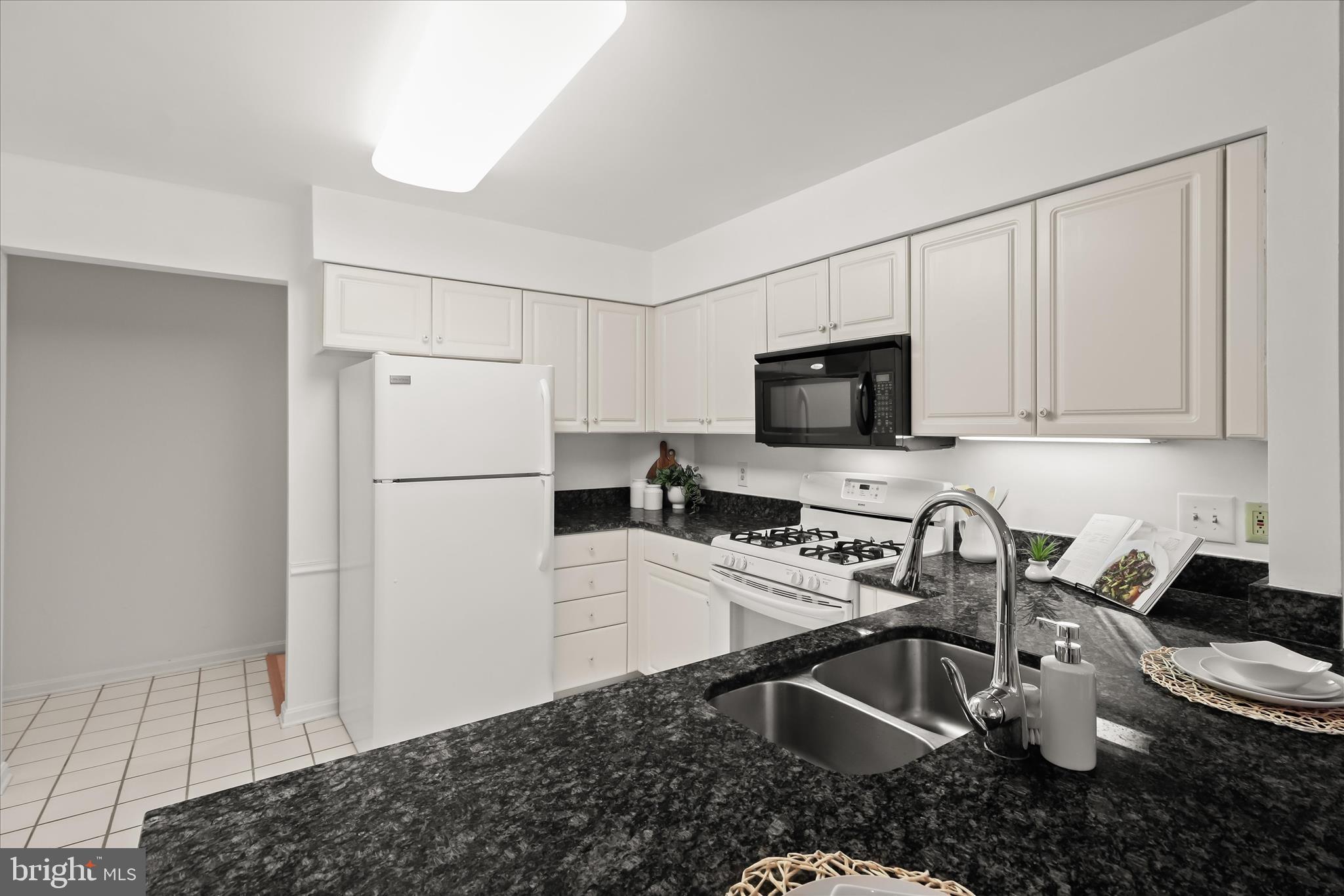 ROCKFLEET GARDEN - Residential