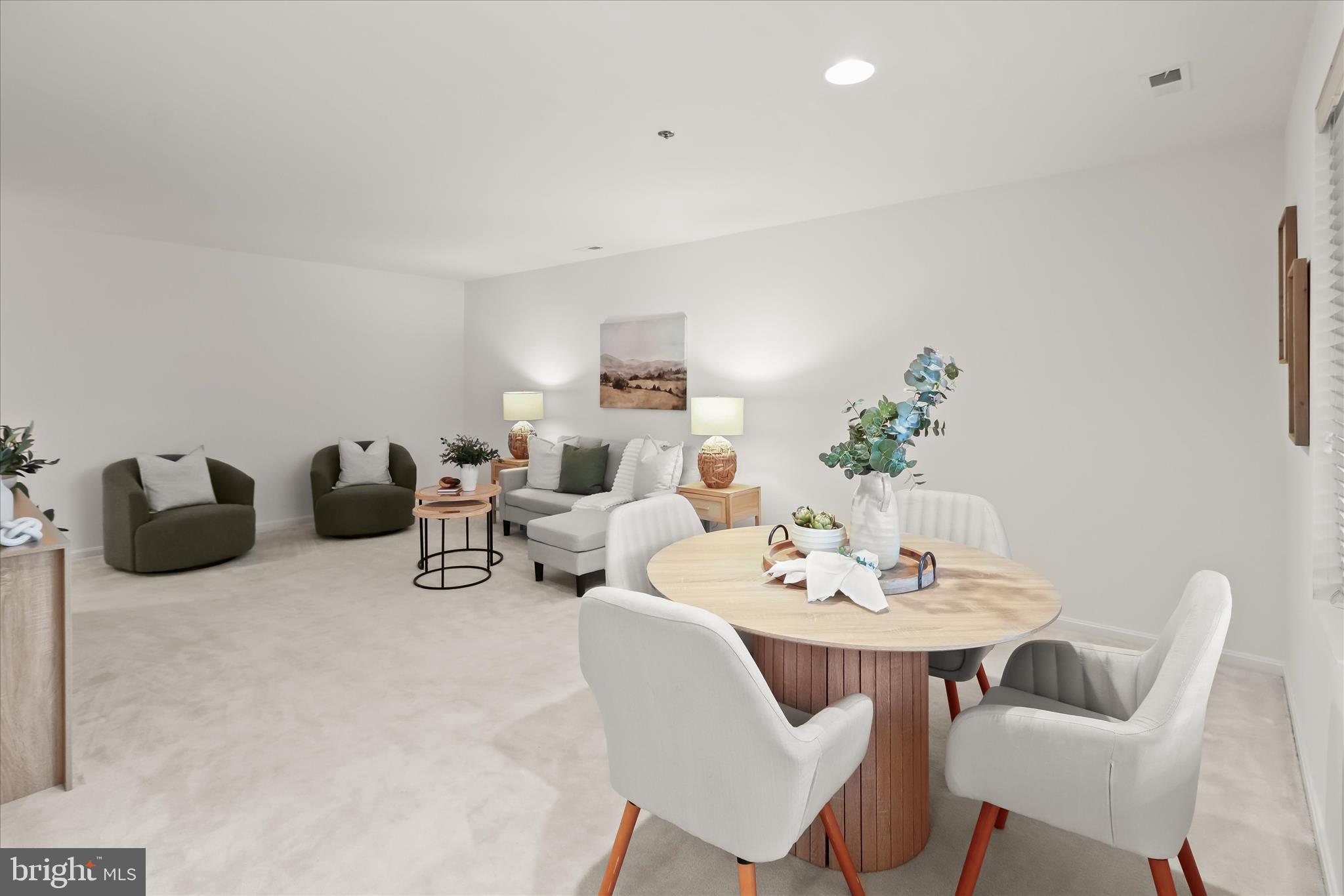 ROCKFLEET GARDEN - Residential