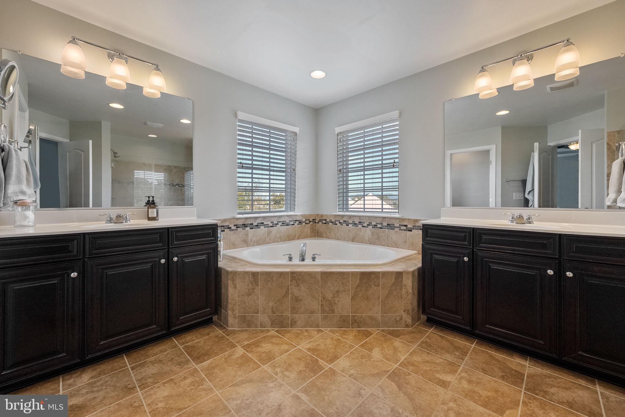 ELYSIAN HEIGHTS - Residential