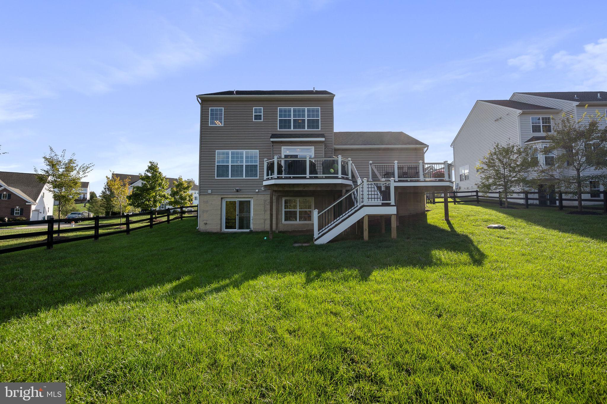 ELYSIAN HEIGHTS - Residential