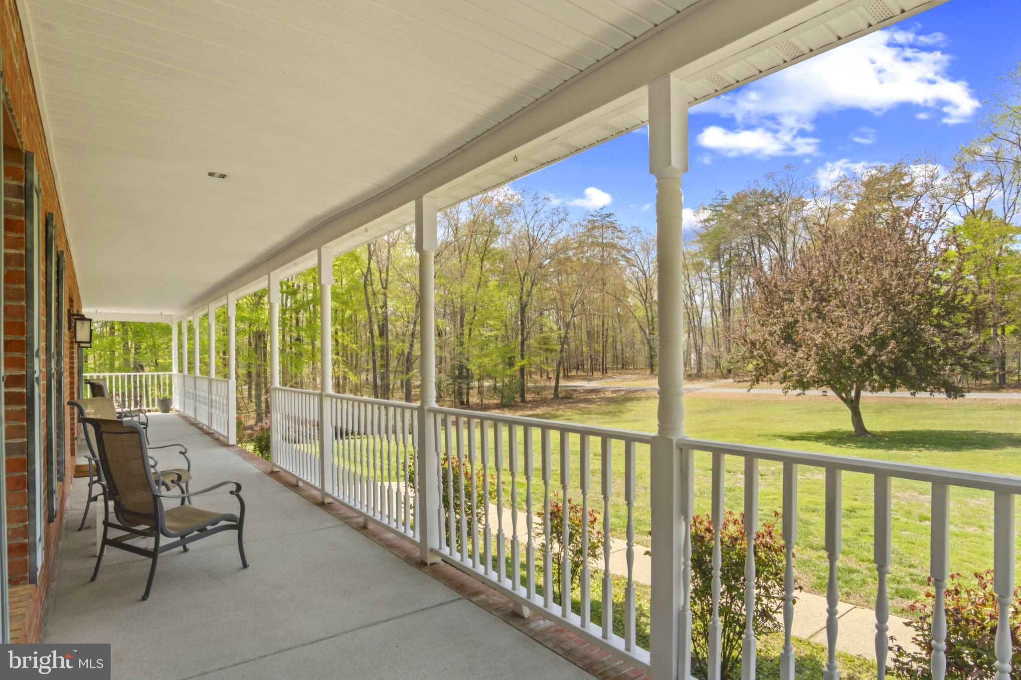 7517 MOUNT HOLLY LANE
