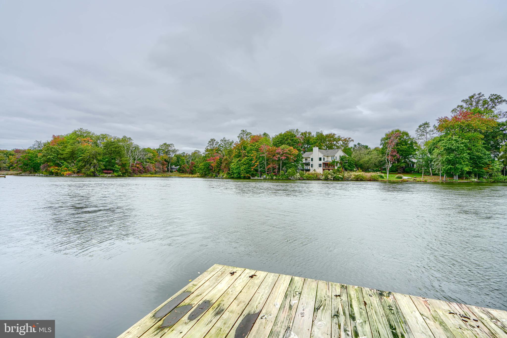 BAY HIGHLANDS - Residential