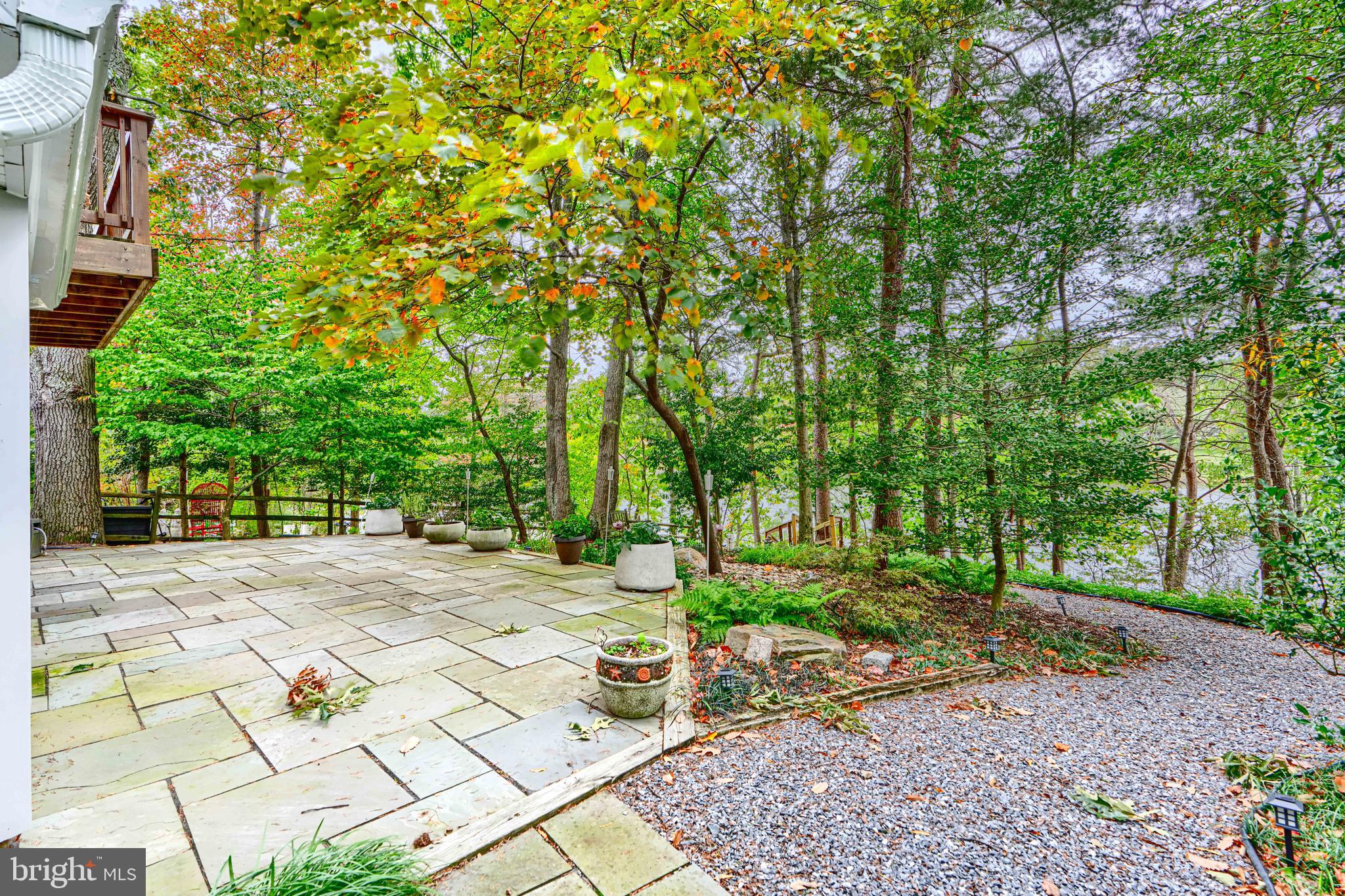 BAY HIGHLANDS - Residential