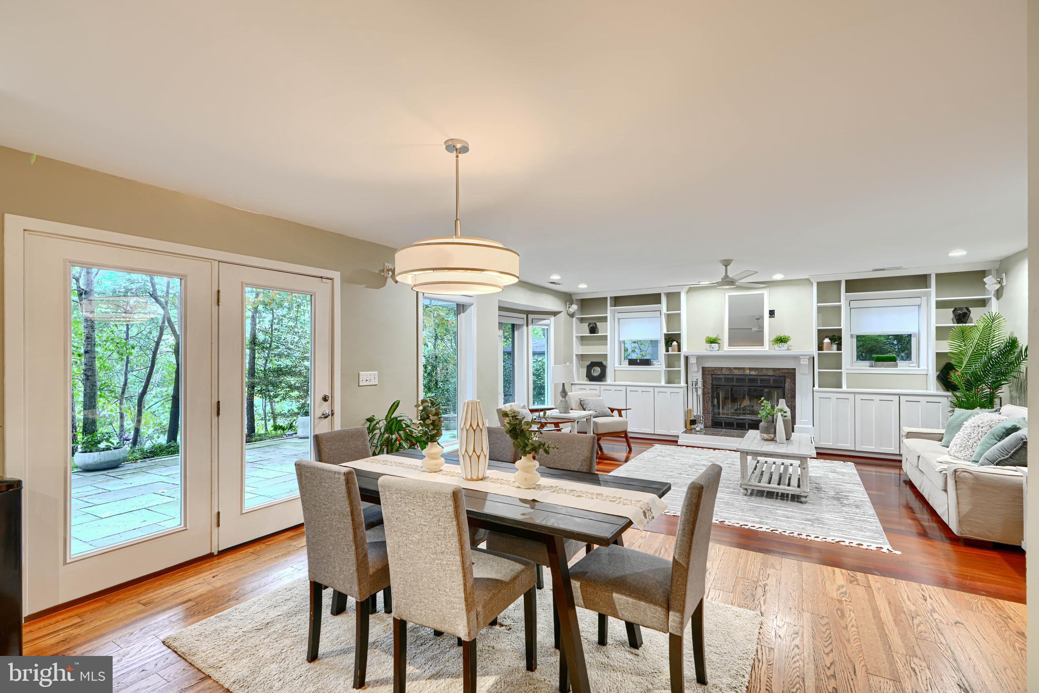 BAY HIGHLANDS - Residential