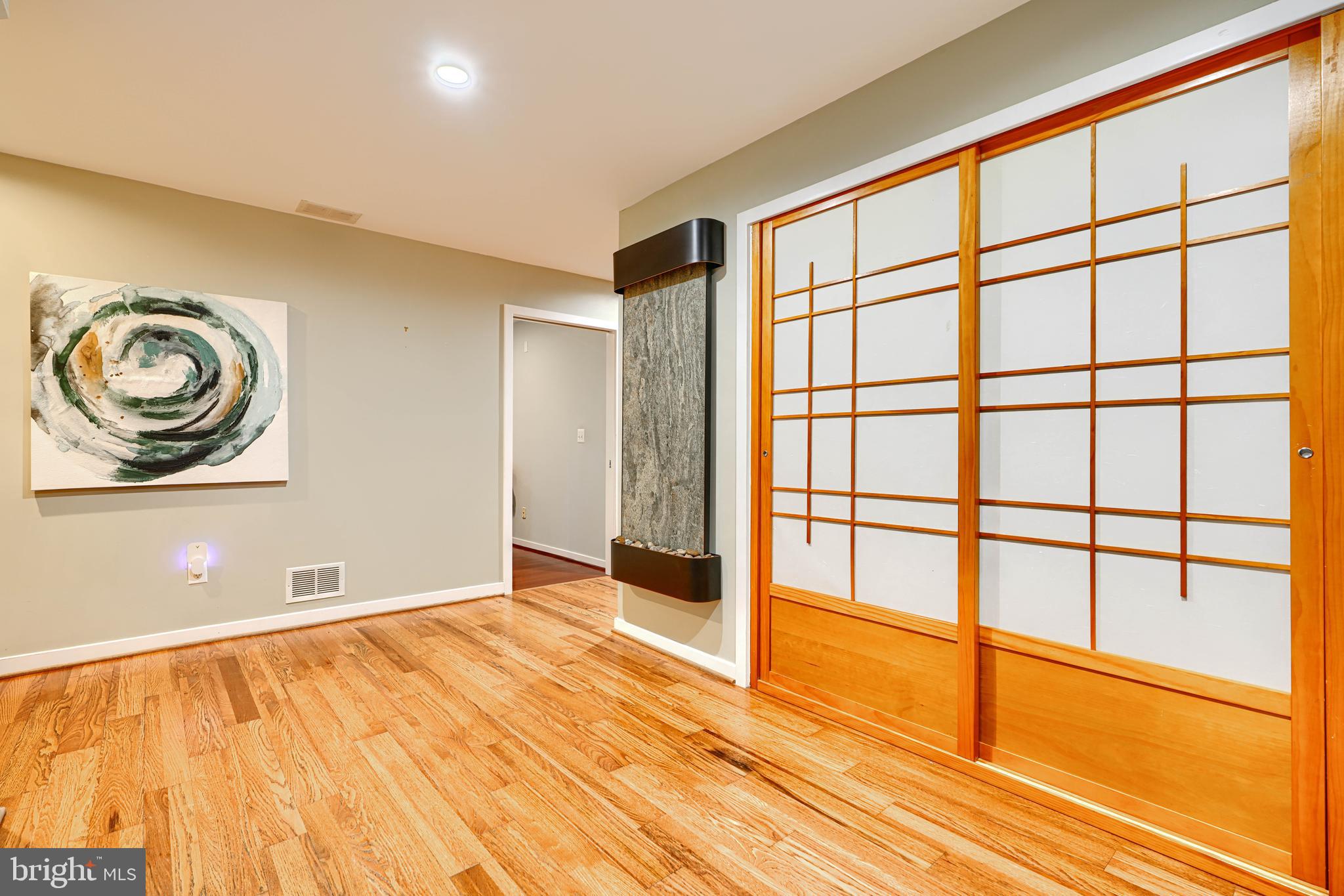 BAY HIGHLANDS - Residential