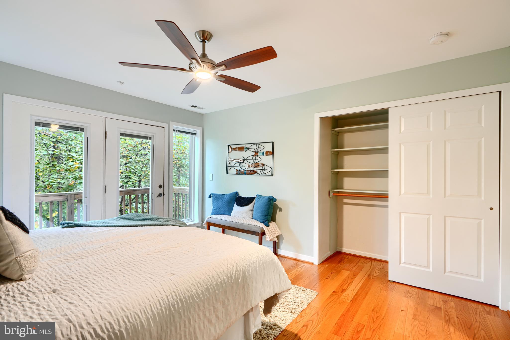 BAY HIGHLANDS - Residential