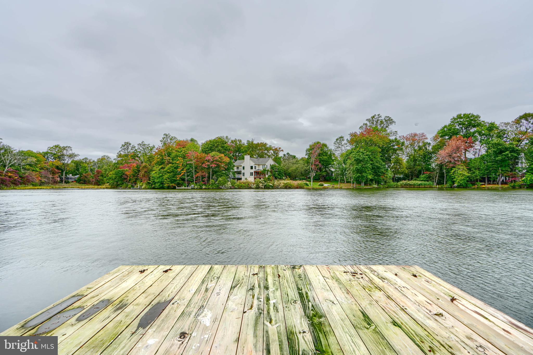 BAY HIGHLANDS - Residential