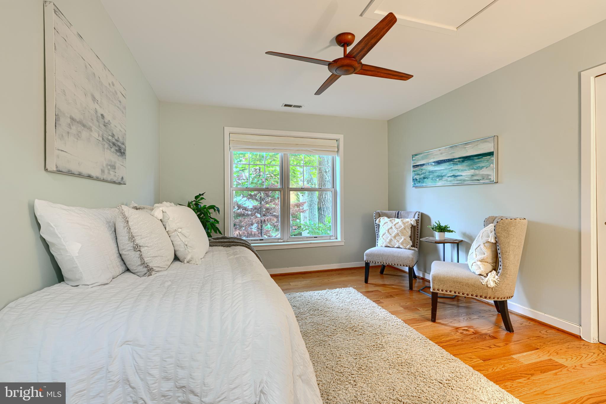 BAY HIGHLANDS - Residential