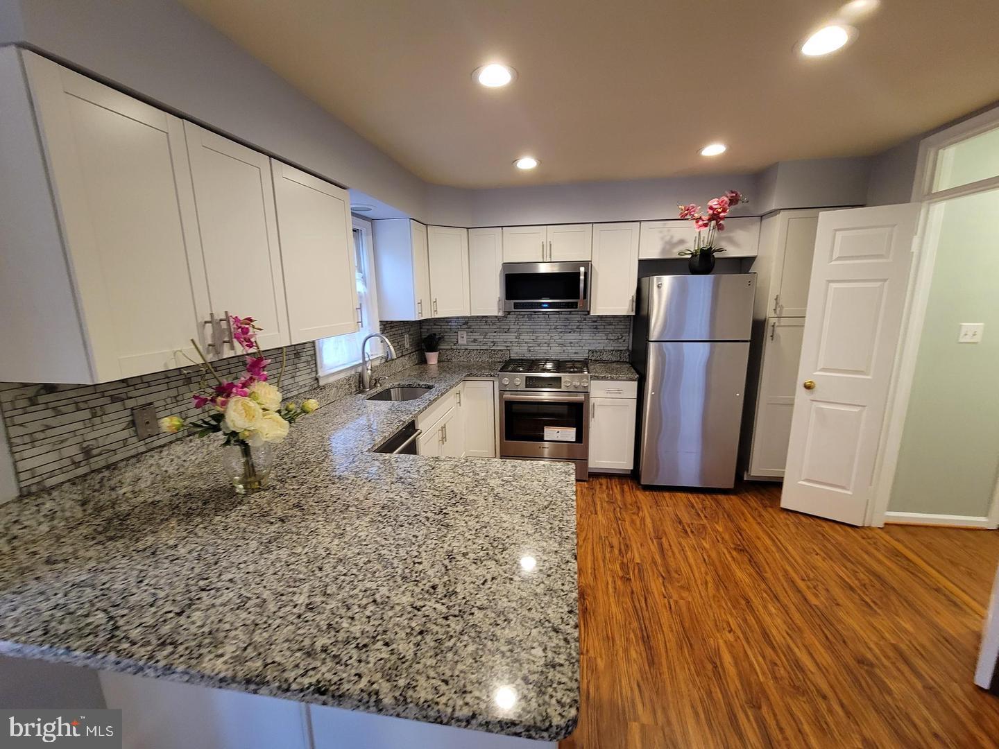 PENDERBROOK - Residential Lease