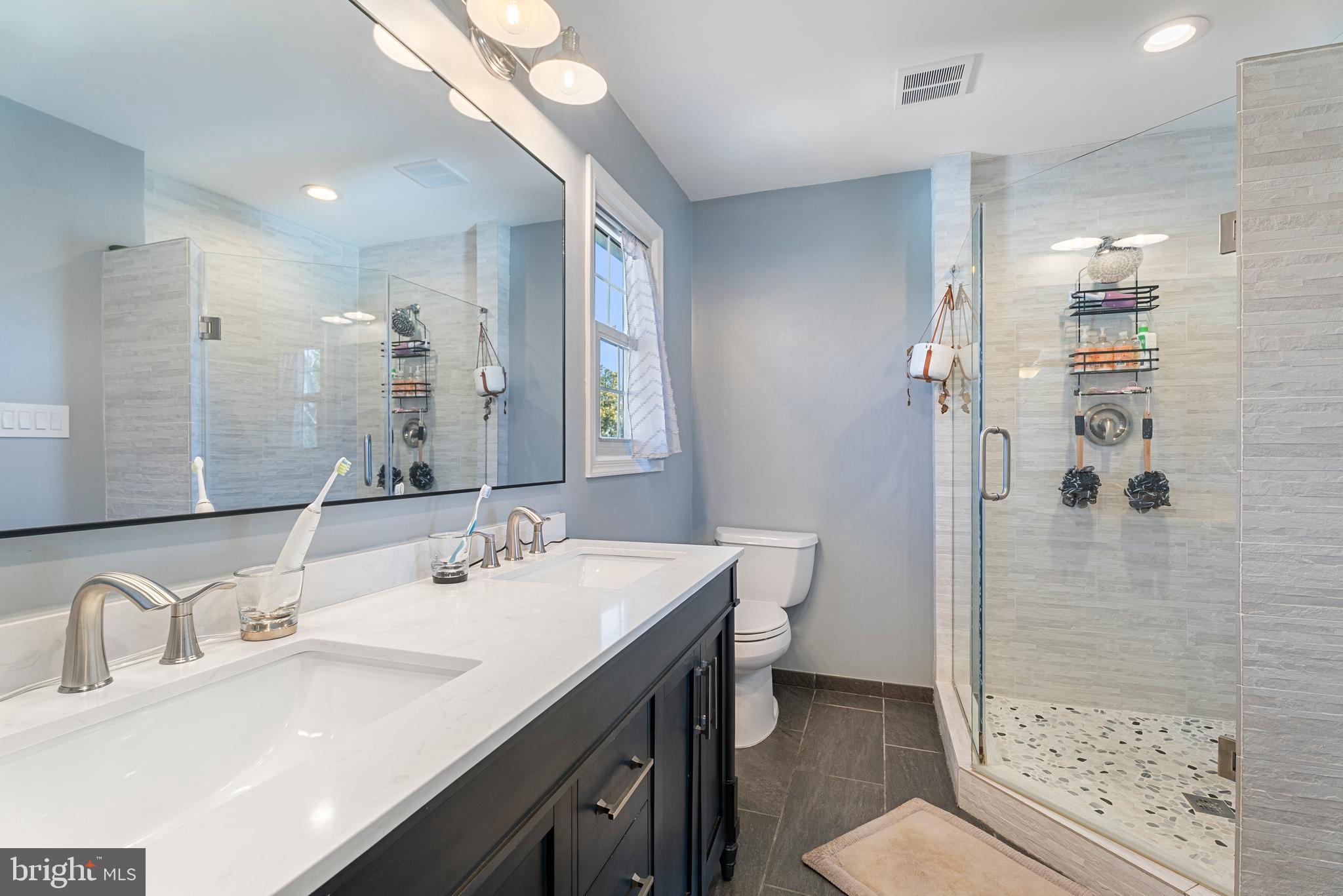 FAIR VIEW WOODS - Residential Lease