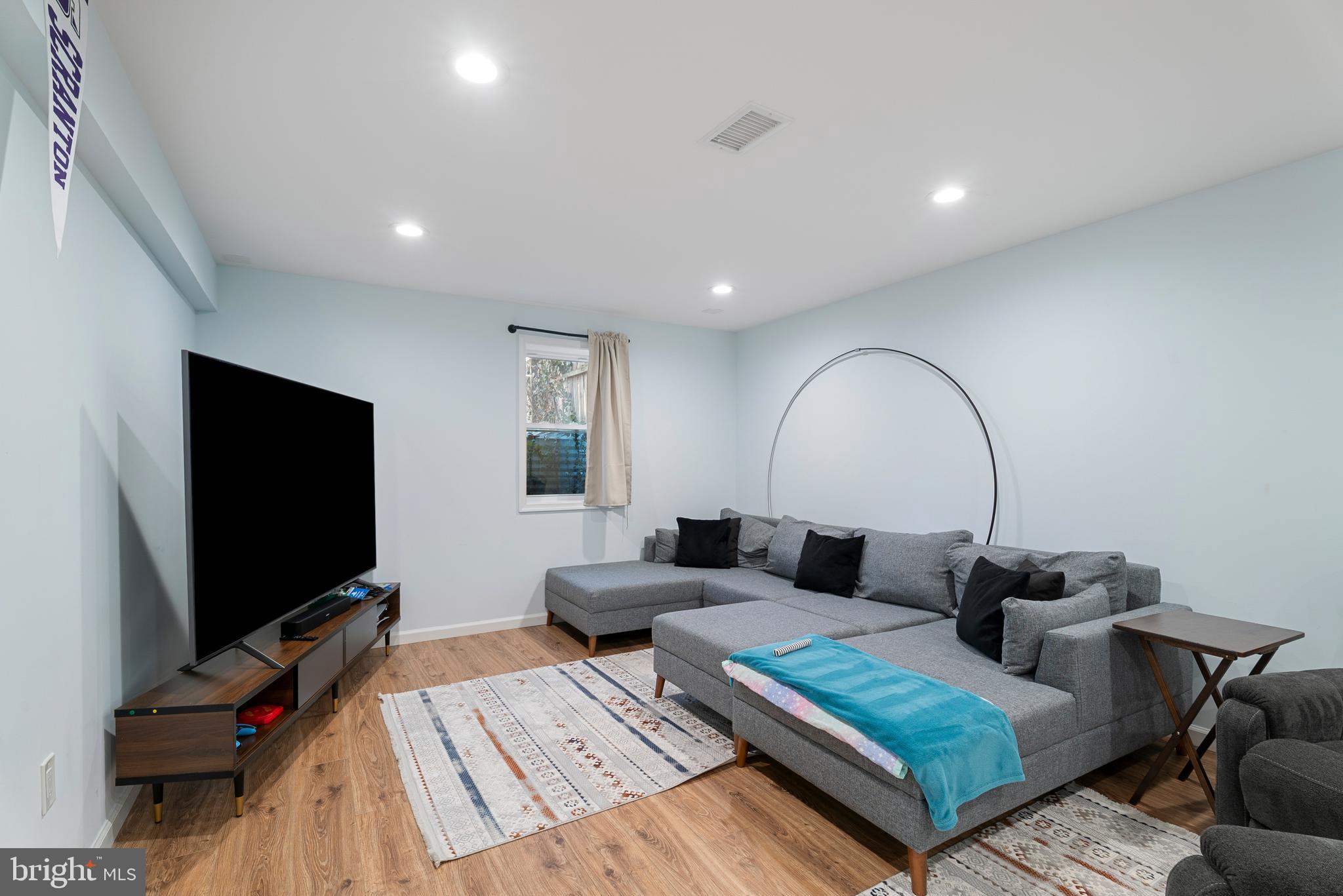 FAIR VIEW WOODS - Residential Lease