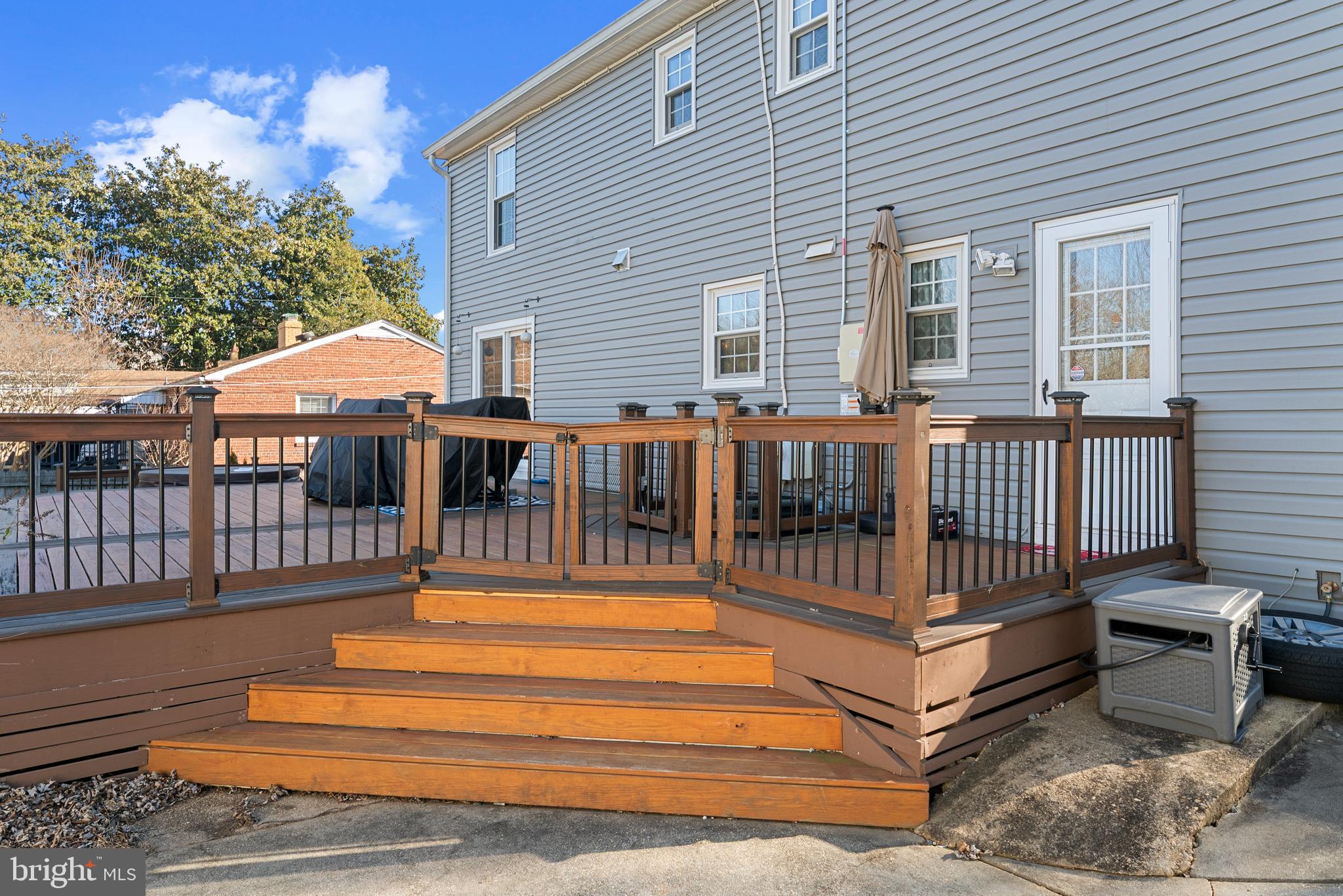 FAIR VIEW WOODS - Residential Lease