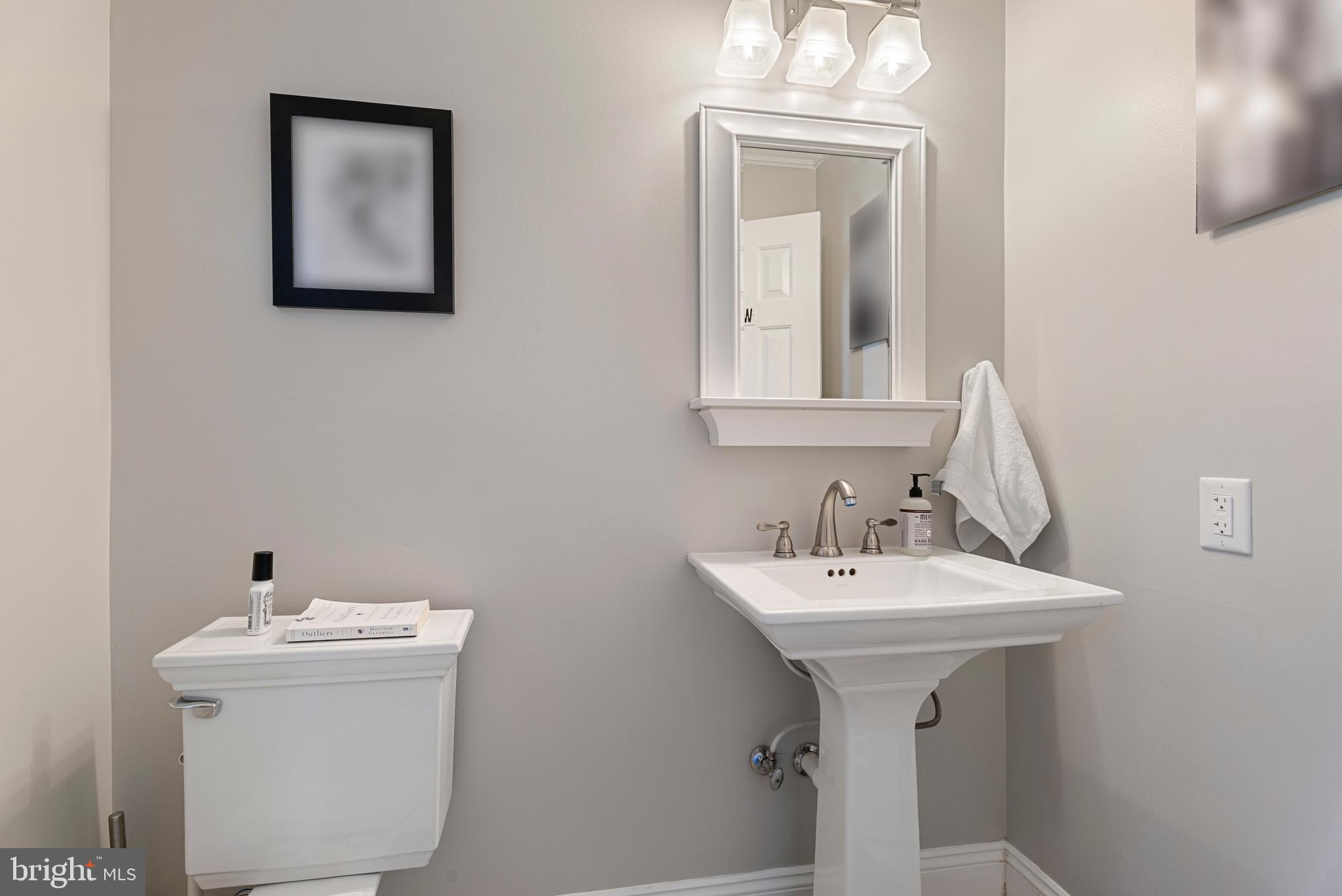 FAIR VIEW WOODS - Residential Lease