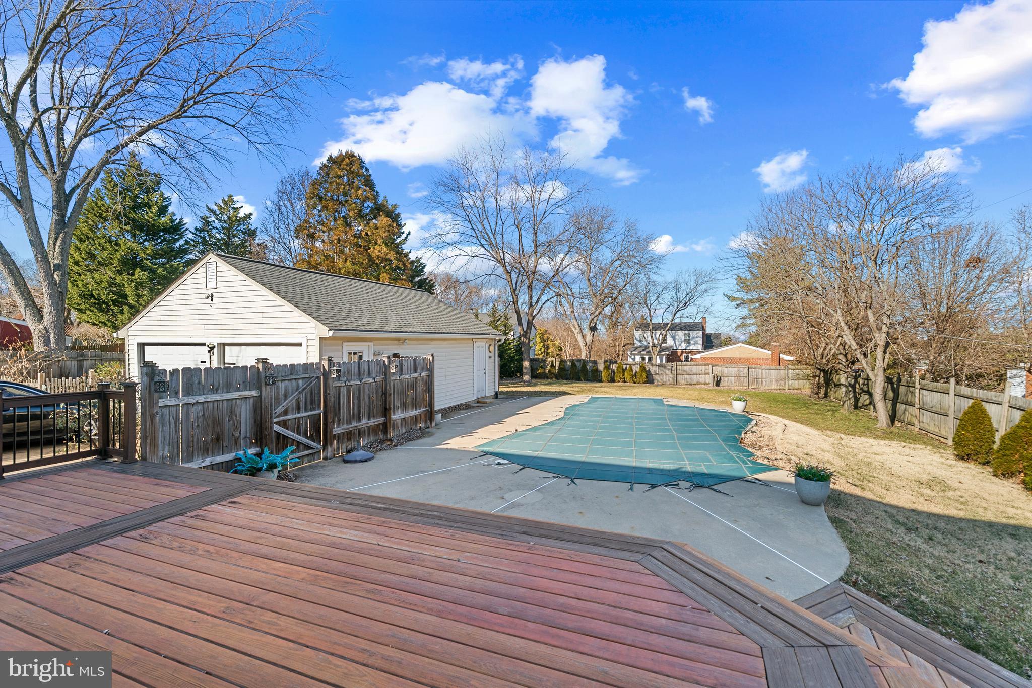 FAIR VIEW WOODS - Residential Lease