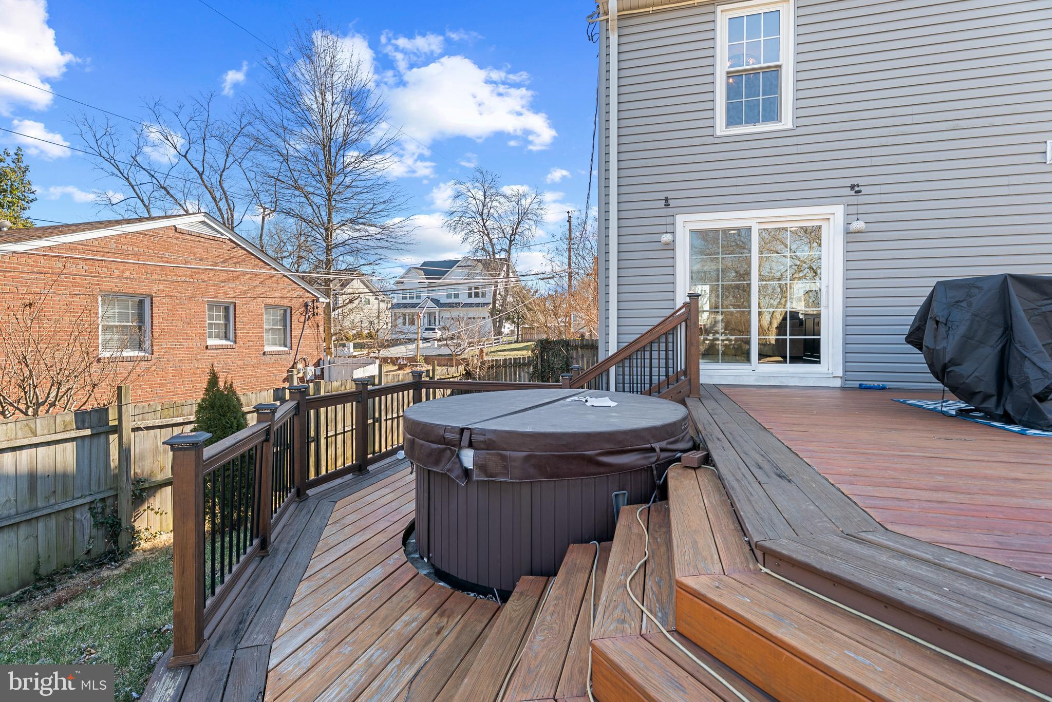 FAIR VIEW WOODS - Residential Lease