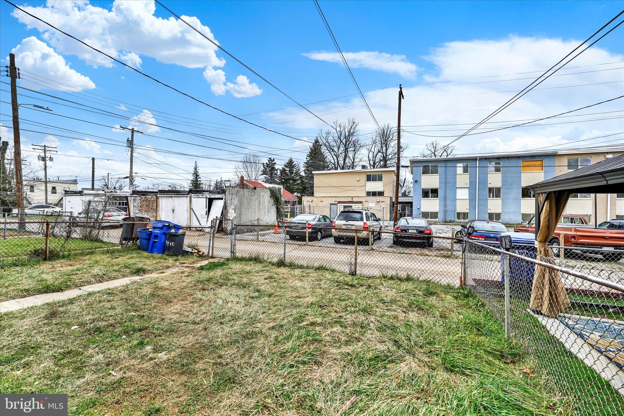 DOLFIELD - Residential