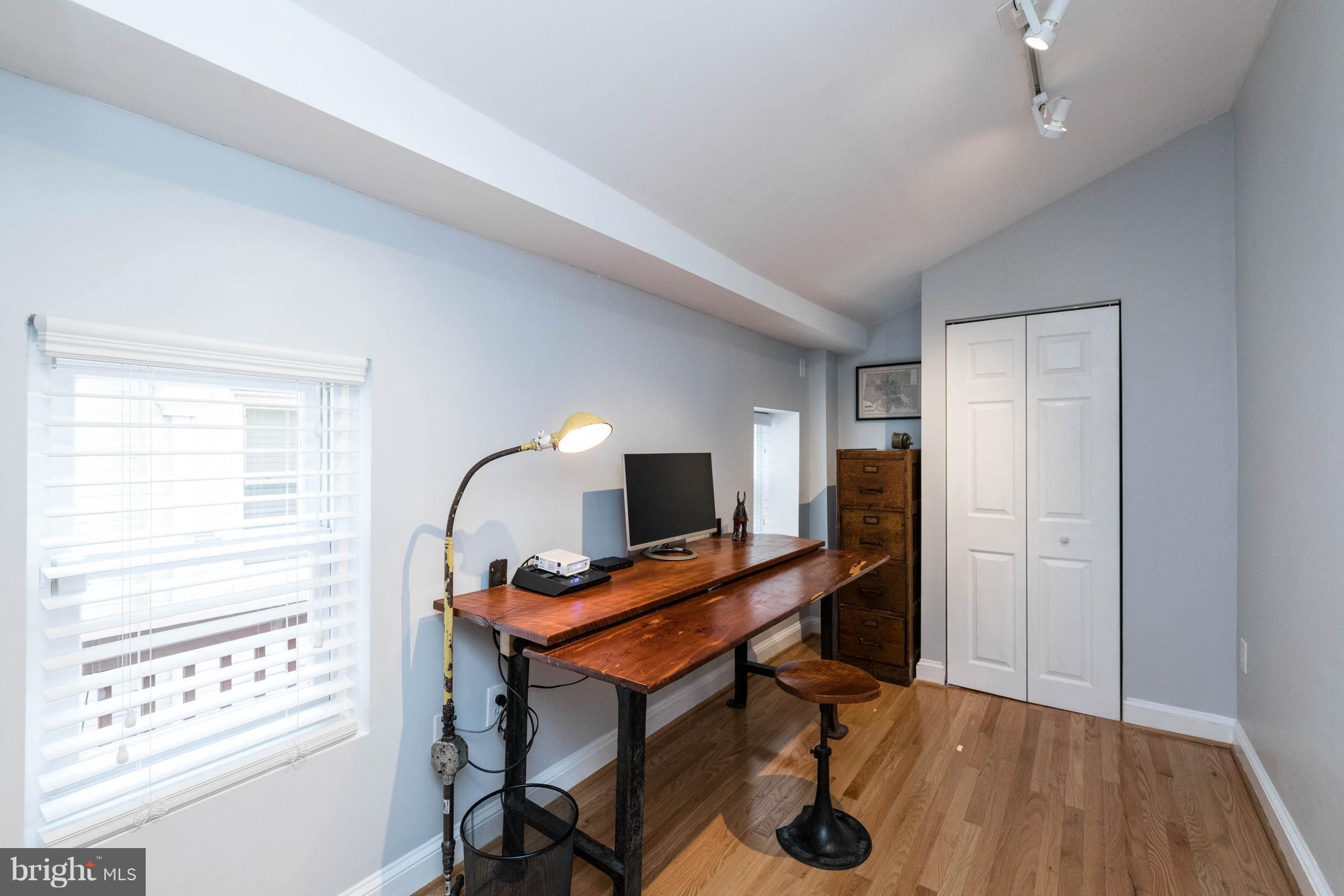 RIDGELY'S DELIGHT - Residential