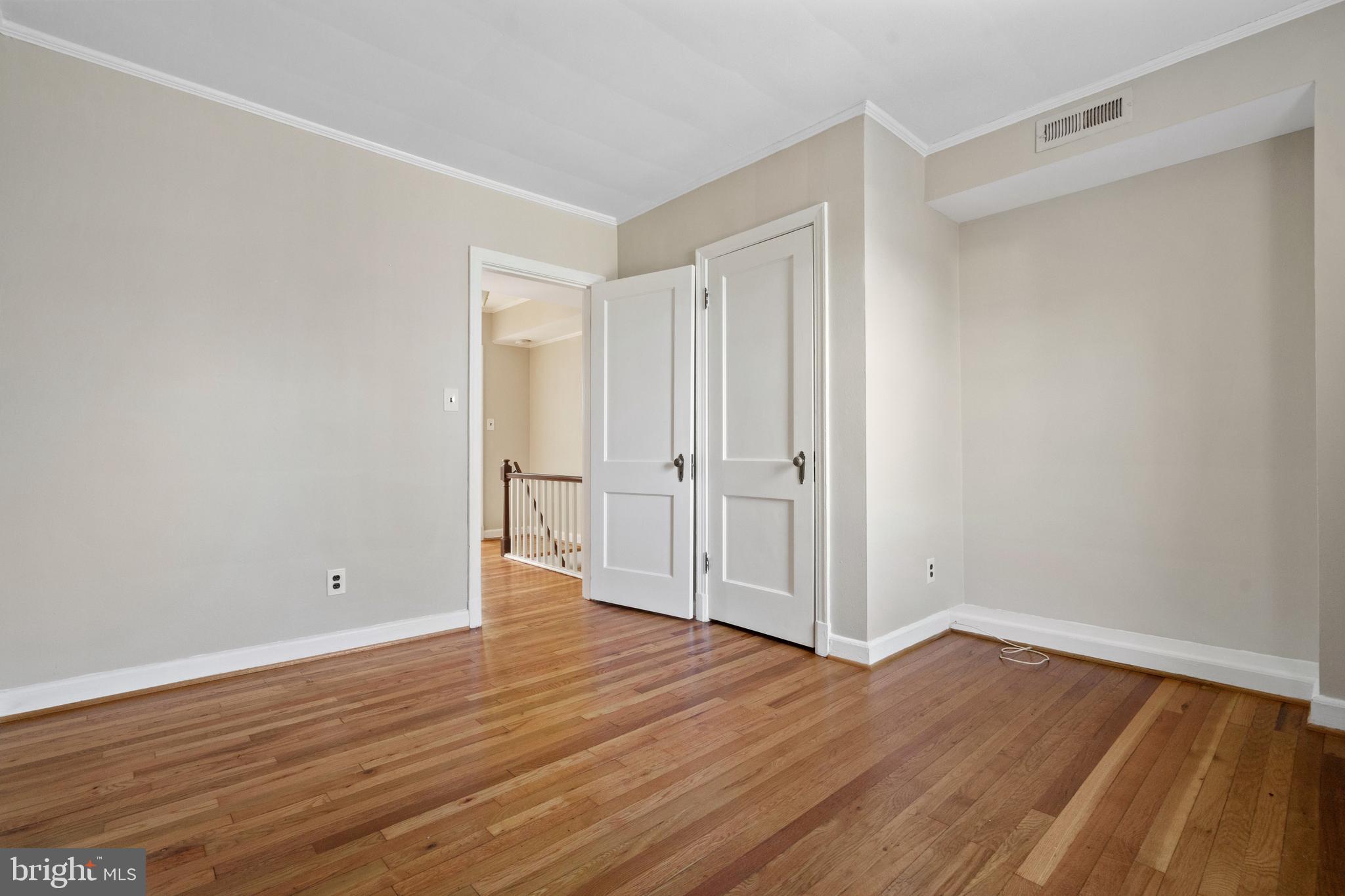 ARLINGTON VILLAGE - Residential