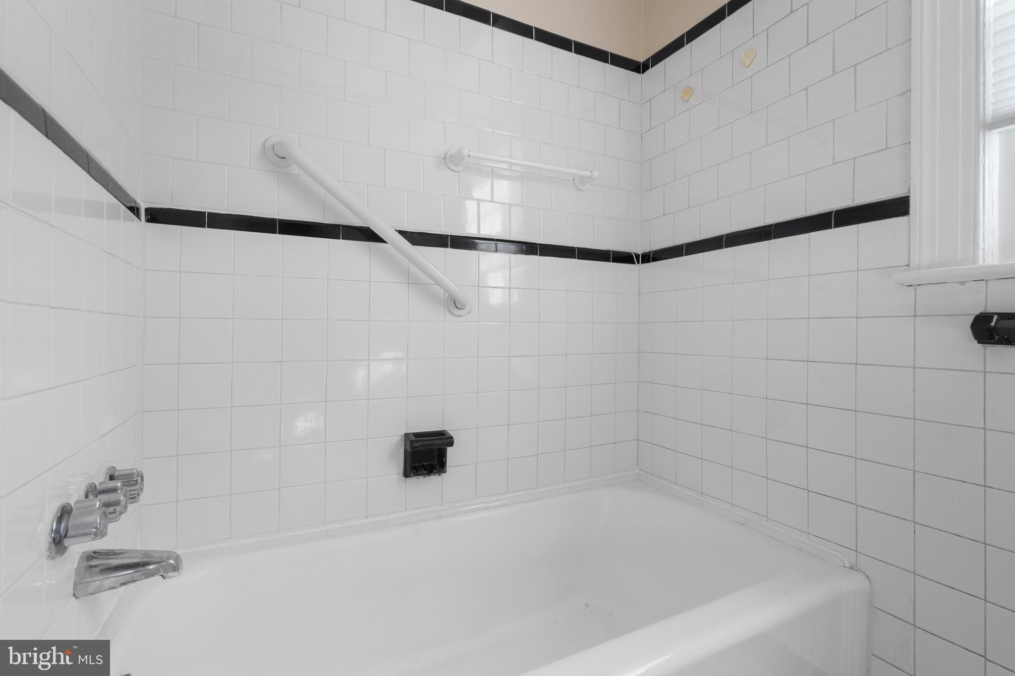 ARLINGTON VILLAGE - Residential