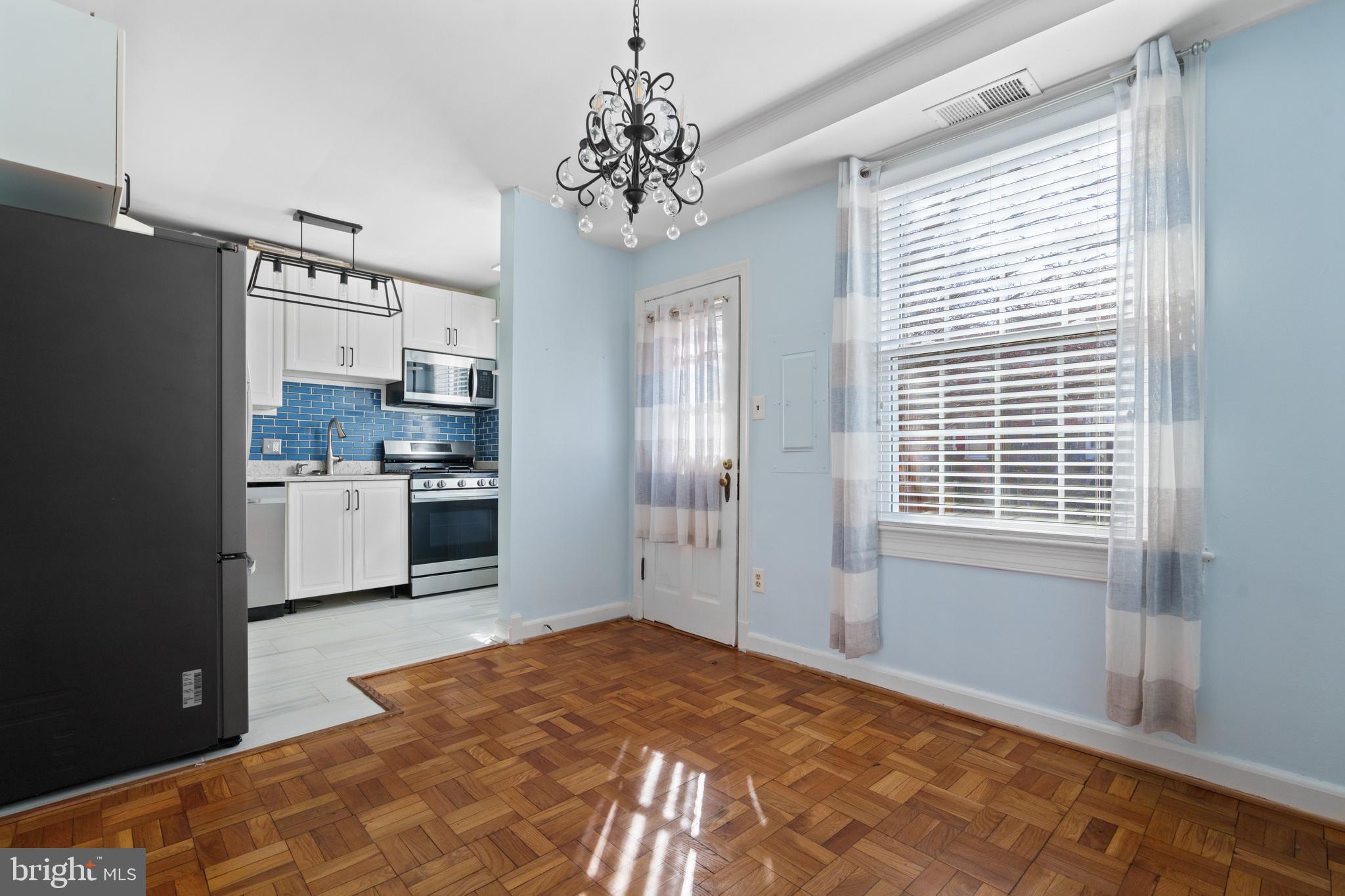 ARLINGTON VILLAGE - Residential