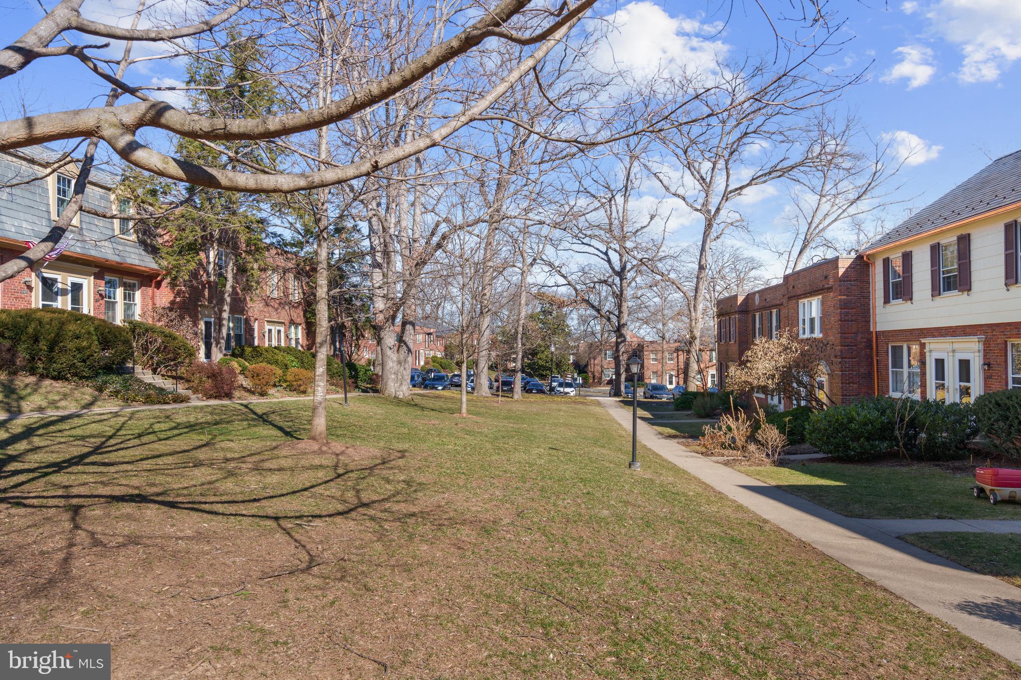 ARLINGTON VILLAGE - Residential