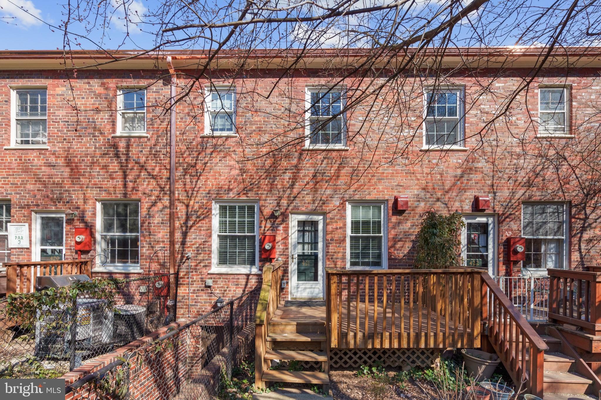 ARLINGTON VILLAGE - Residential