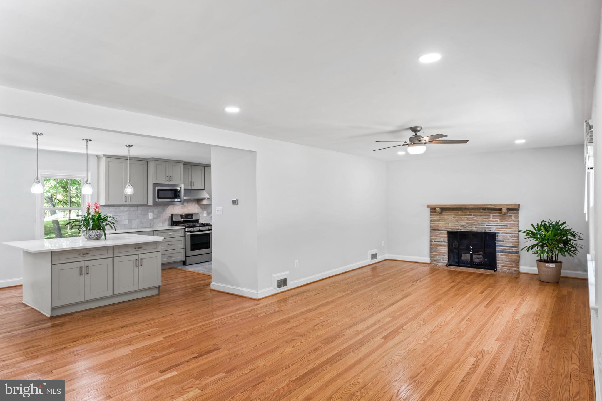 KIRBY COURT - Residential