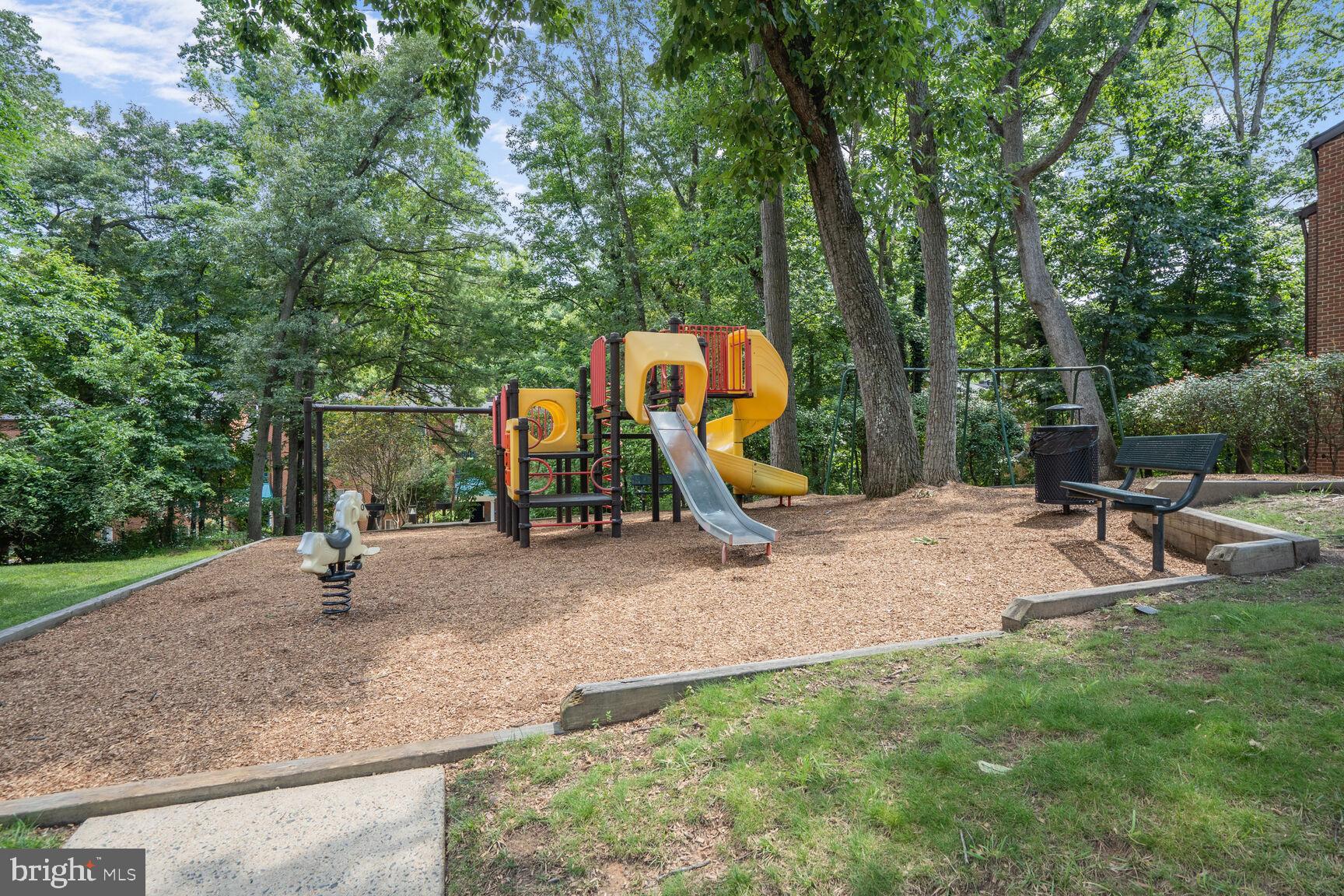 HUNTERS WOODS VILLAGE - Residential Lease