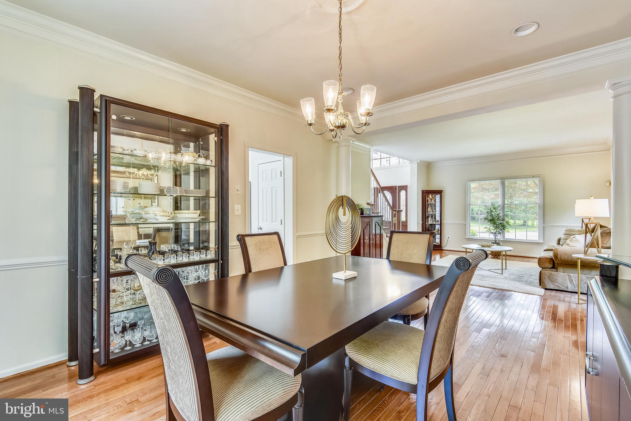 FAIR OAKS HUNT - Residential