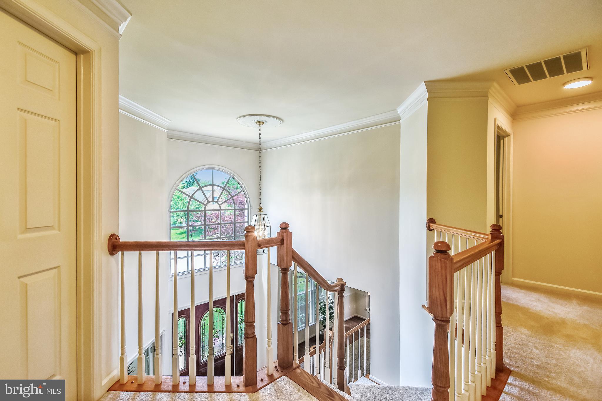 FAIR OAKS HUNT - Residential